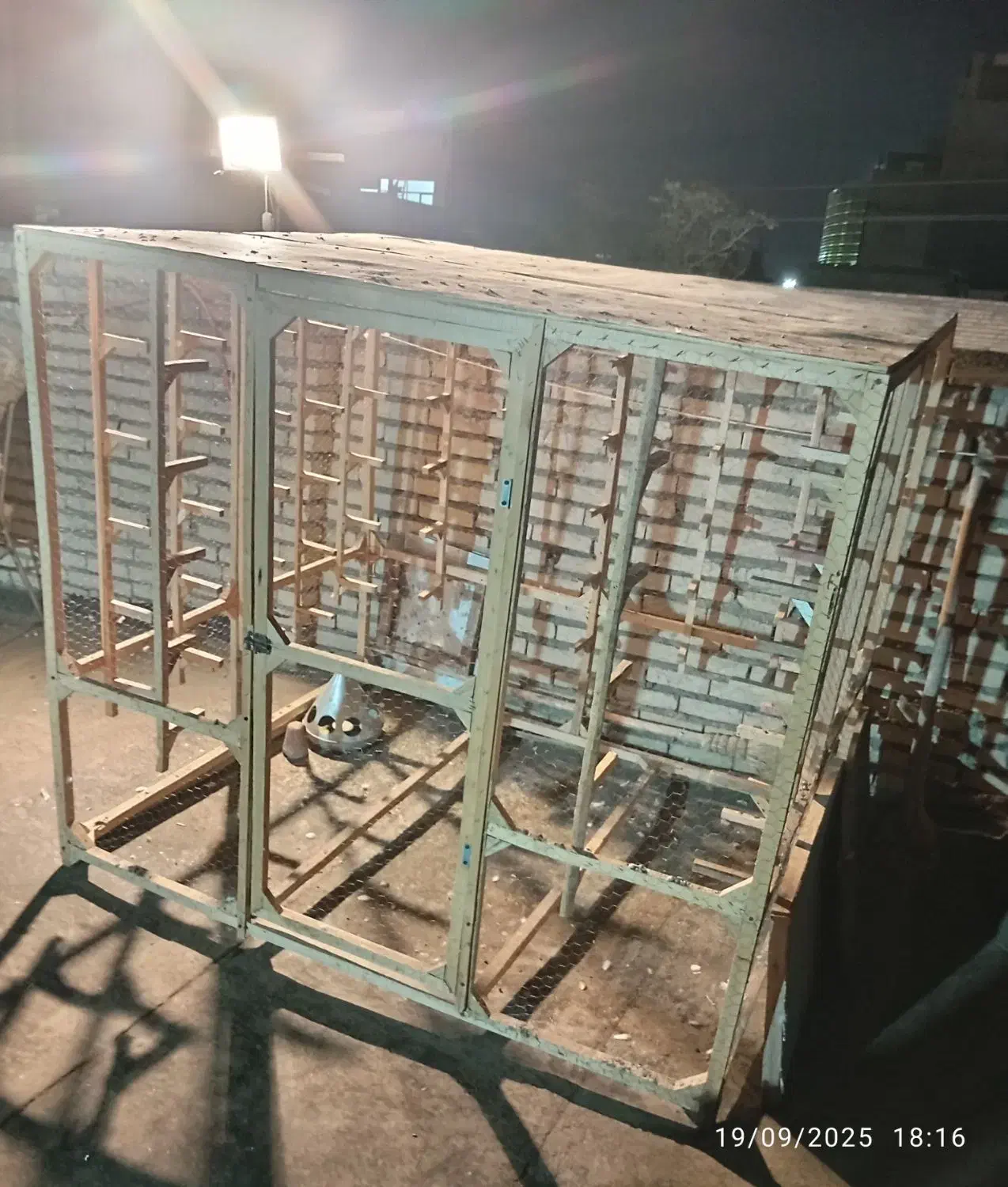 قفس چوبی واسه پرنده|لوازم جانبی حیوانات|مشهد, حسینآباد|دیوار