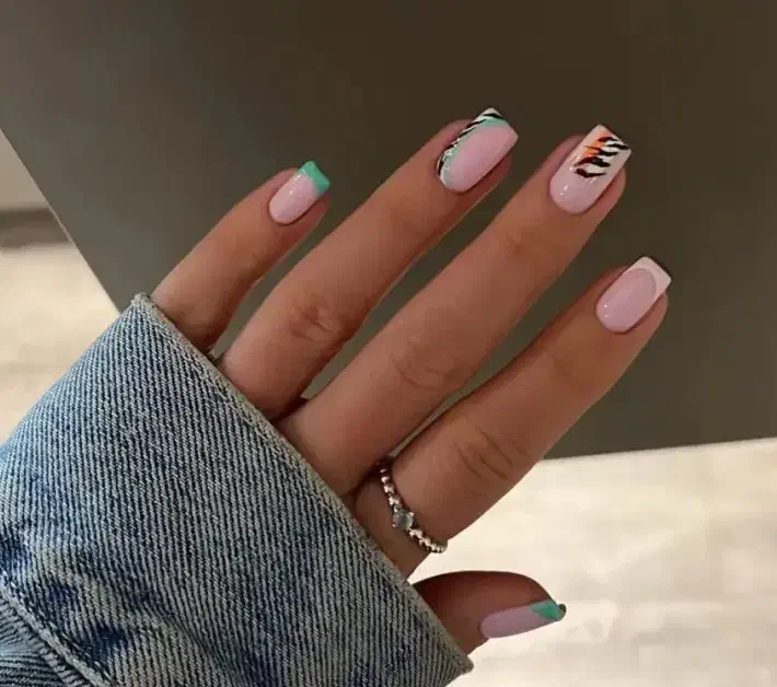 استخدام دستیار ناخن مسلط فوری|استخدام درمانی، زیبایی، بهداشتی|تهران, پونک|دیوار