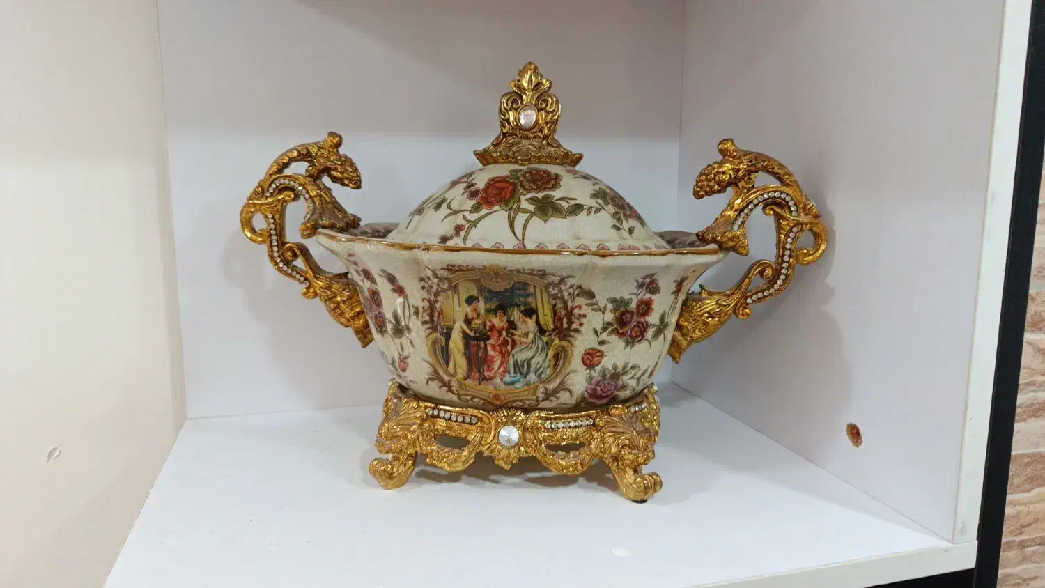 دکوری شمعدان گلدان قاب قدح عتیقه|کلکسیون اشیاء عتیقه|صفادشت, |دیوار