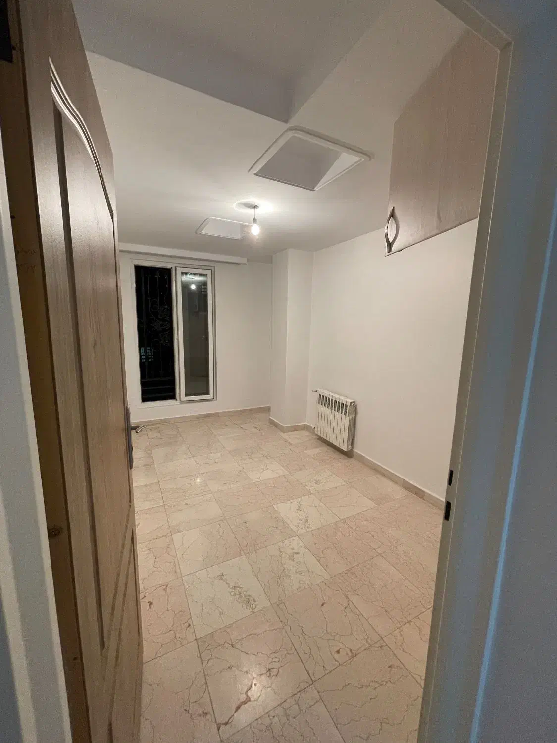 136 متر تکواحدی. چهارباغ. قابل تبدیل