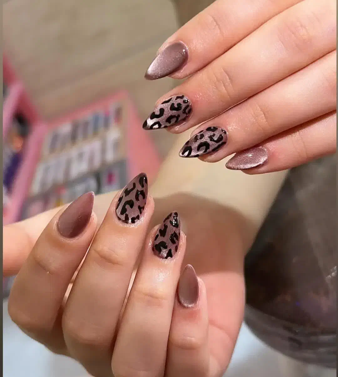 تخفیف ویژه فقط کاشت ناخن ۳۲۰|خدمات آرایشگری و زیبایی|نظرآباد, رسالت|دیوار