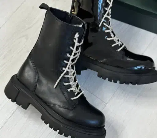 بوت شاین دار|کیف، کفش، کمربند|کرمان, |دیوار