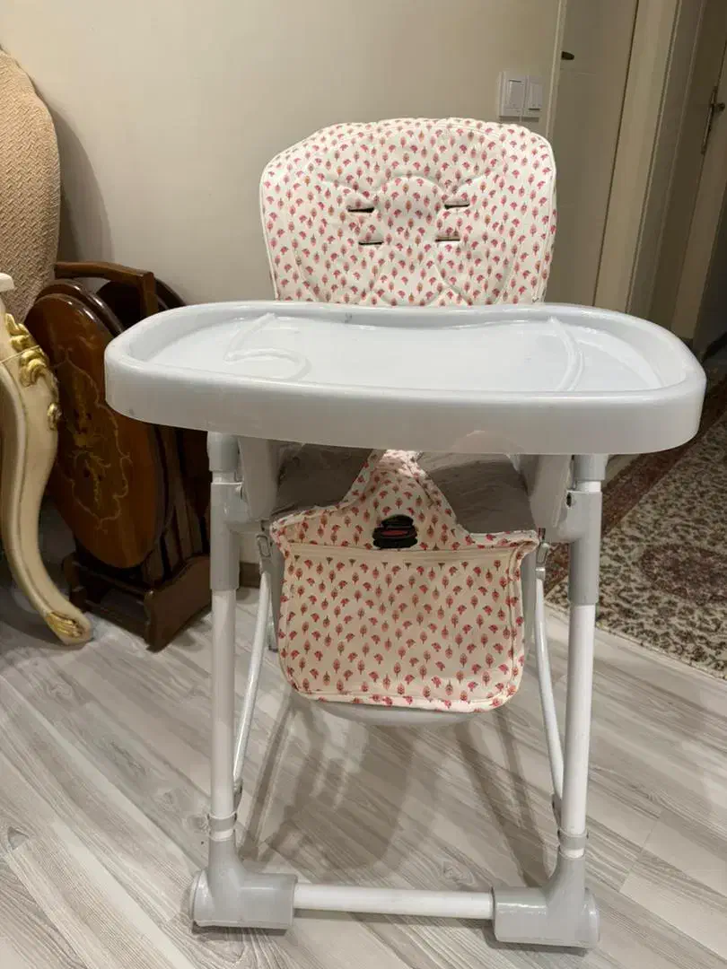 صندلی کودک|تخت و صندلی بچه|تبریز, |دیوار