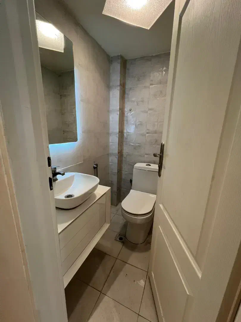 پونک‌ شهرک نفت آپارتمان ۶۸ متری ۲ خوابه