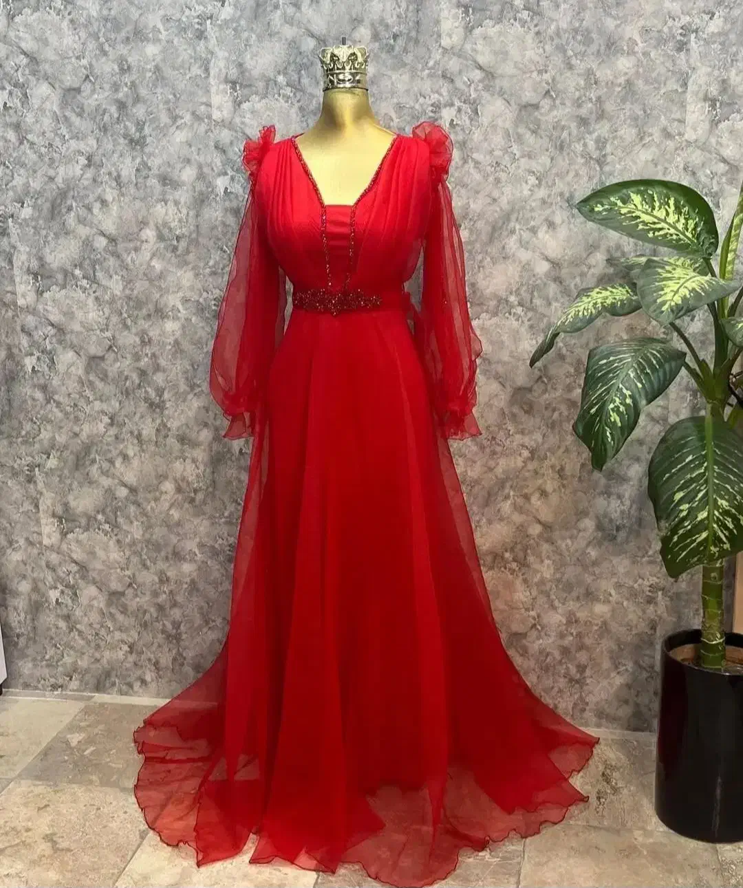 تعدادی لباس مجلسی ۴۴/۴۶|لباس|میاندوآب, |دیوار