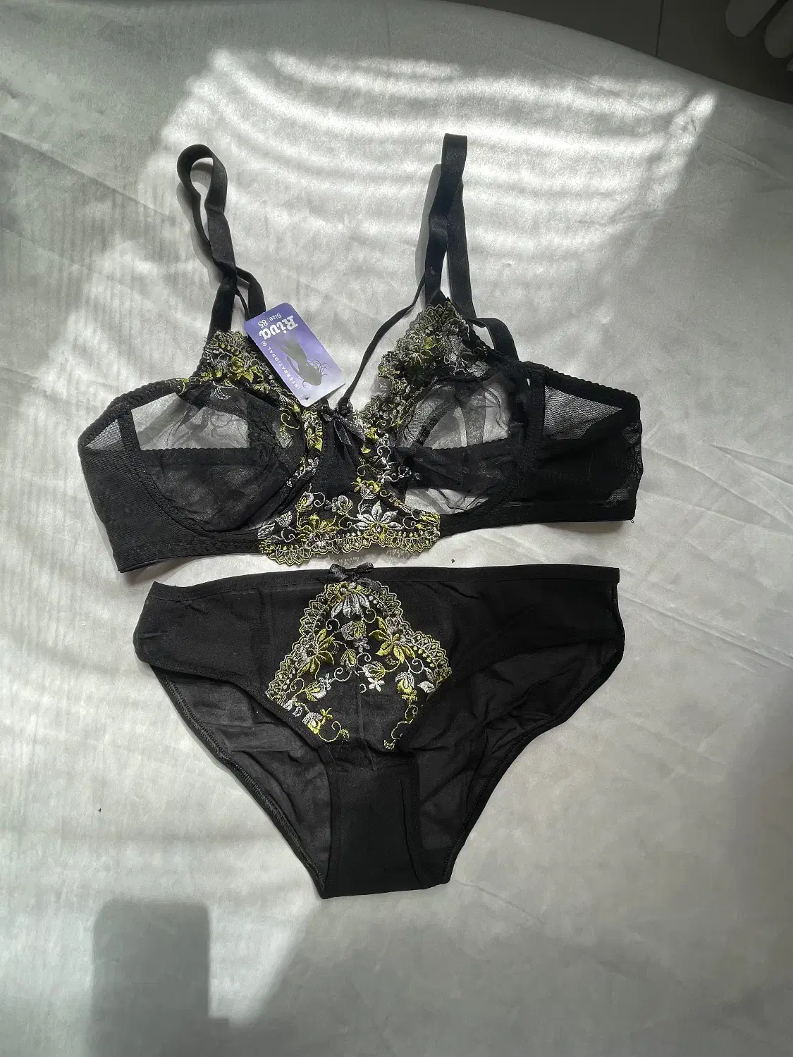 لباس زیر به قیمت تولیدی|لباس|قم, حکمت شمالی|دیوار