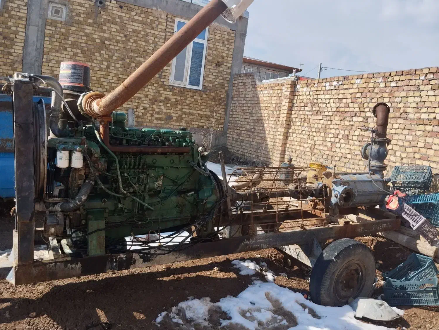 موتور آب ولووn10|ماشین‌آلات صنعتی|شادیان, |دیوار