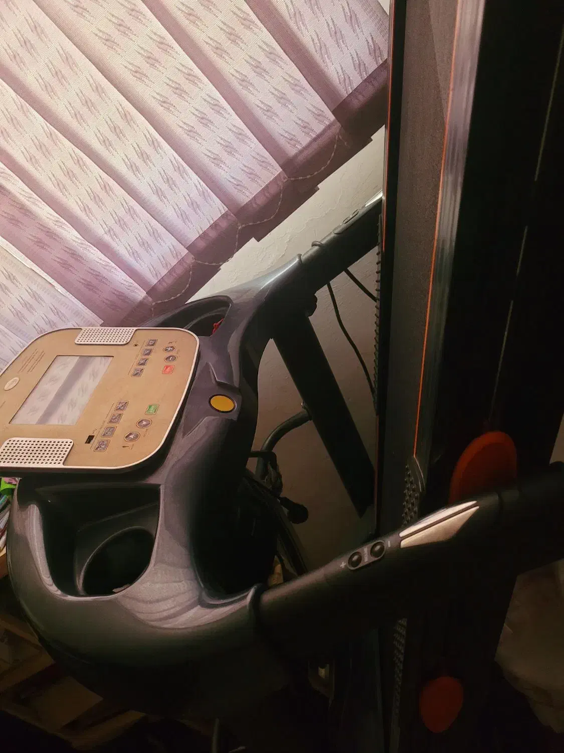 تردمیل خانگی|تجهیزات ورزشی|نجف‌آباد, حومه نجف آباد|دیوار