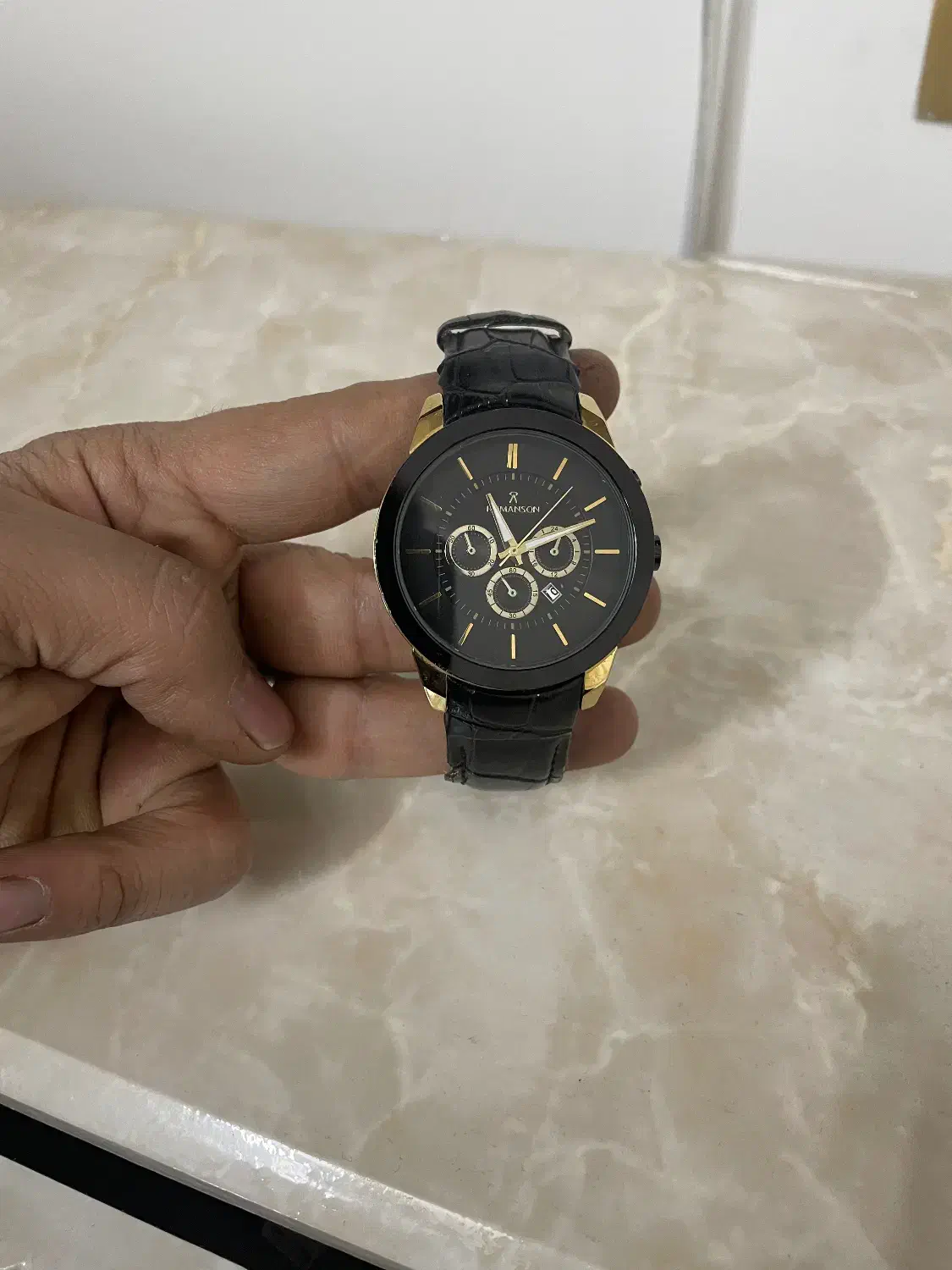 ساعت مچی|ساعت|قم, نیروگاه|دیوار