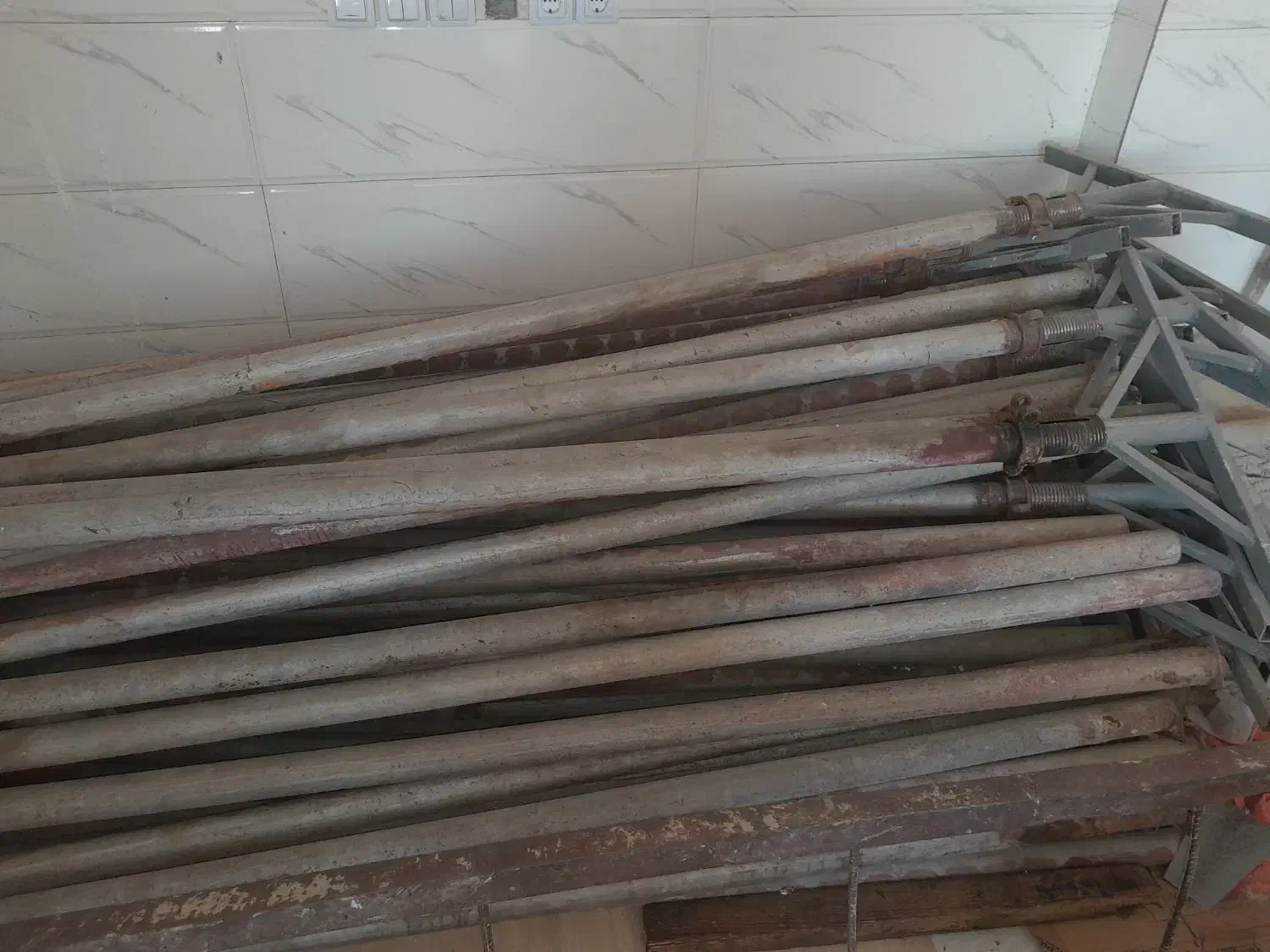 جک سقفی|مصالح و تجهیزات ساختمان|اندیکا, |دیوار