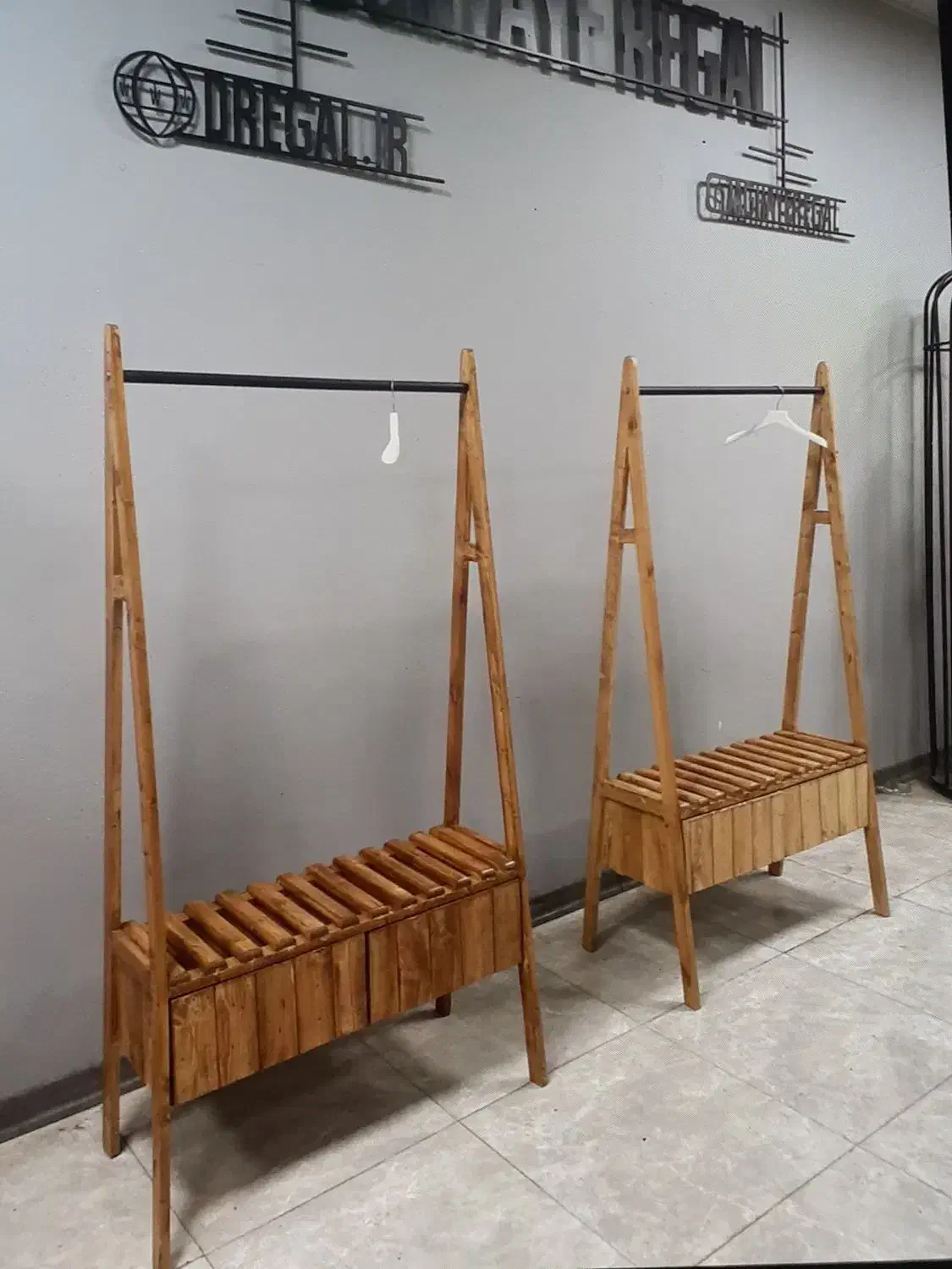 رگال چوبی با طبقه|جاکفشی، کمد، دراور|تهران, منیریه|دیوار