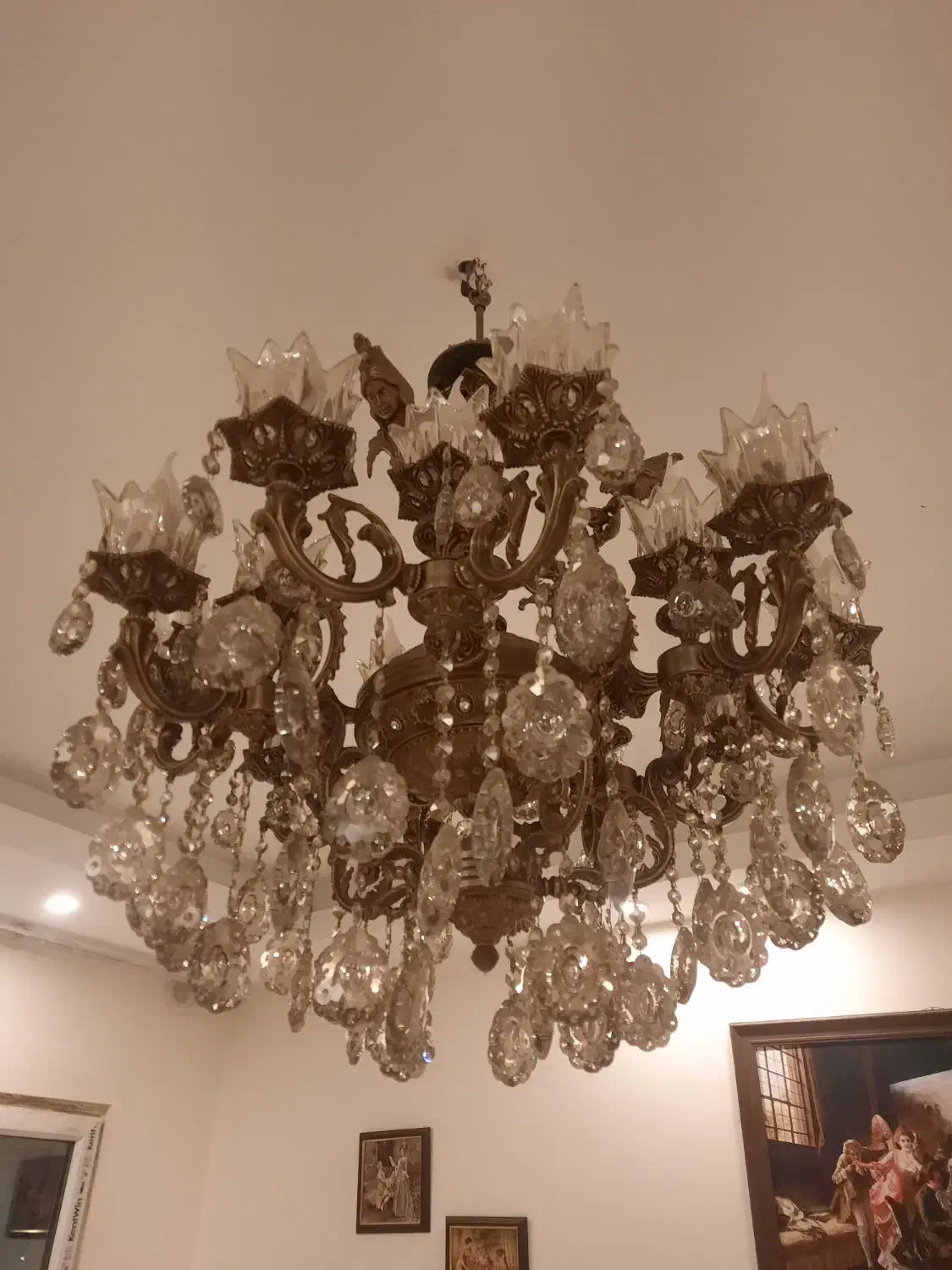 لوستر المینیومی|لوستر و چراغ آویز|چهاردانگه (تهران), |دیوار