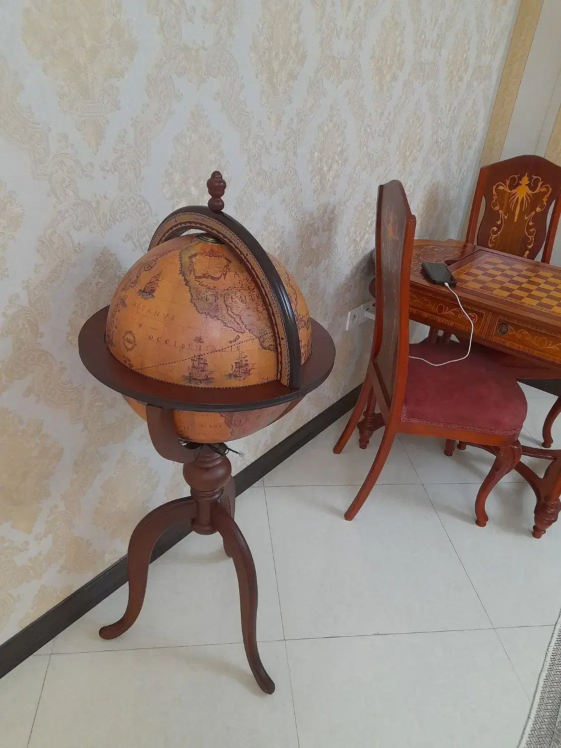 تلفن دکوری نو|مجسمه، تندیس، ماکت|مشهد, امام رضا (ع)|دیوار