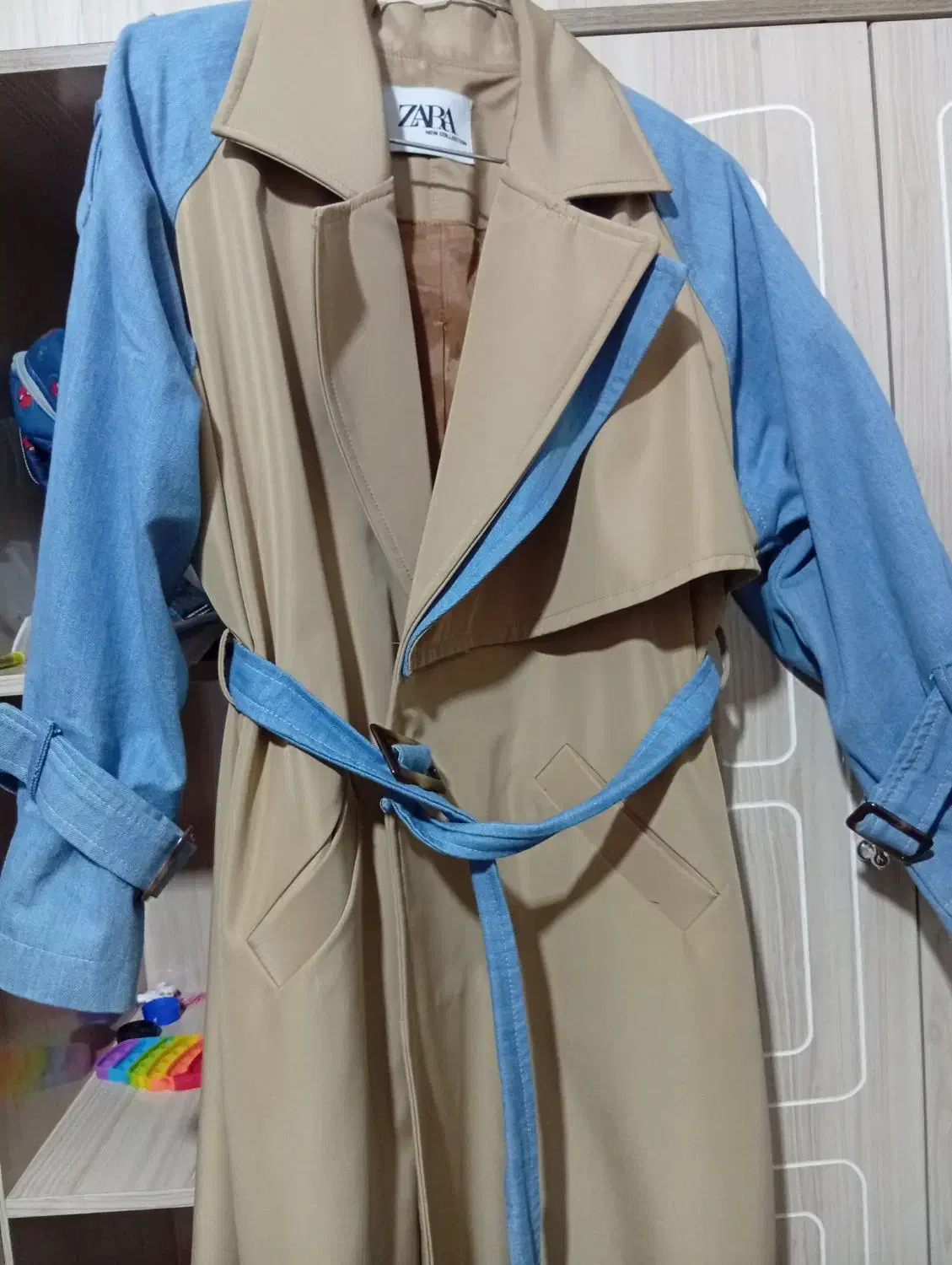 بارانی|لباس|سلطانیه, |دیوار