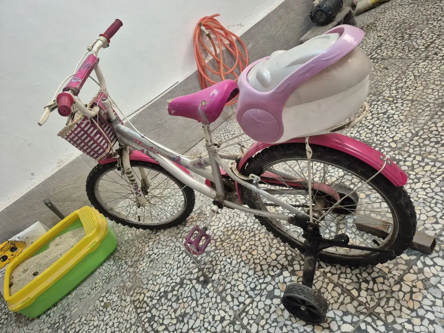 دوچرخه دخترانه سایز ۱۶|دوچرخه، اسکیت، اسکوتر|لاهیجان, کوی آزادگان|دیوار