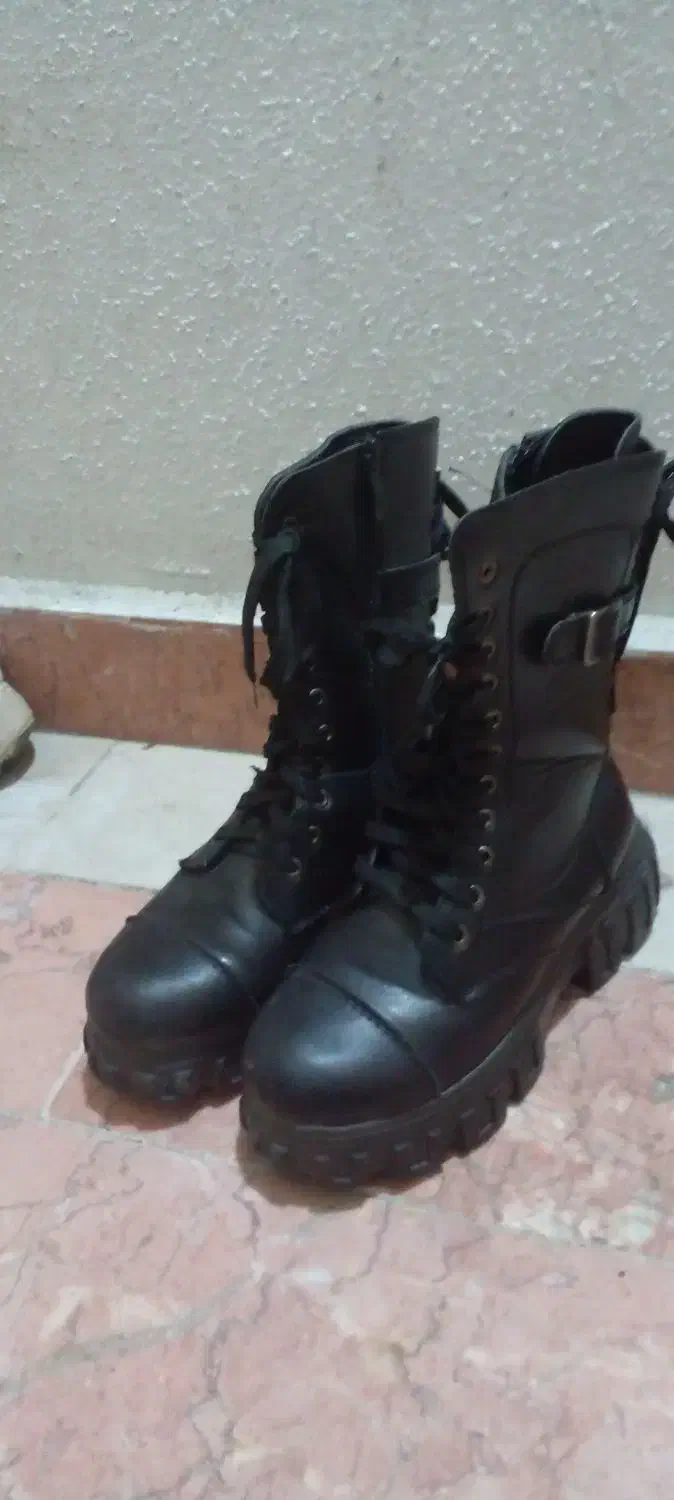 پوتین دخترانه سایز ۳۷و۳۸|کفش و لباس بچه|بندر انزلی, پردیس|دیوار