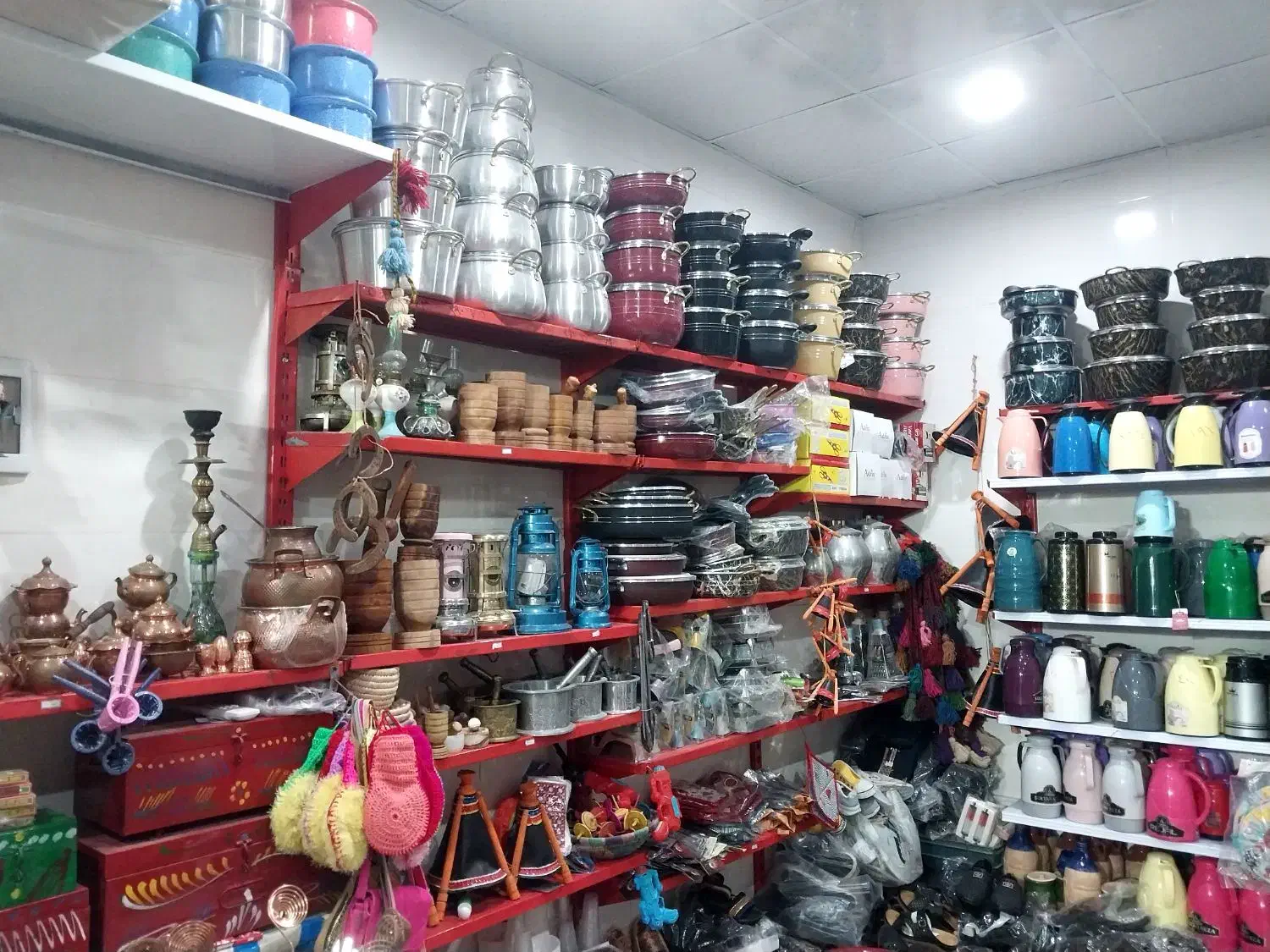 قابلمه ظروف آشپزخانه داش اکل ریشهر تعویض کهنه ونو|ظروف پختوپز|بوشهر, |دیوار