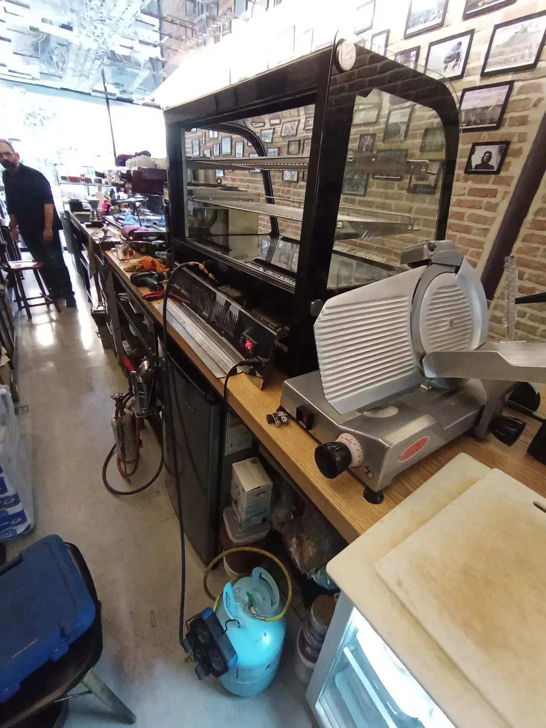 تعمیر انواع یخچال فریزر صنعتی خانگی شوکیک شارژگاز|خدمات پیشه و مهارت|تهران, یوسفآباد|دیوار