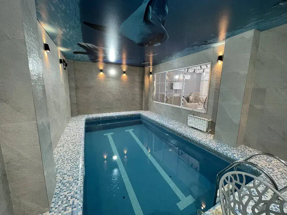 استخردار سه خواب قیمت مناسب|اجارهٔ کوتاهمدت ویلا و باغ|بندر انزلی, تربه گوده|دیوار