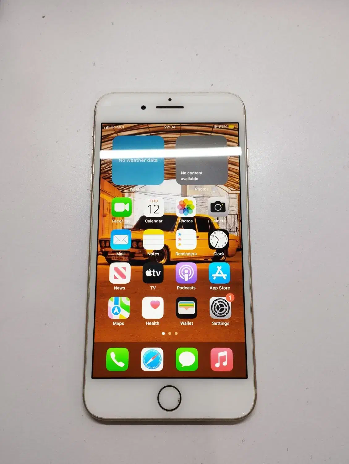 iPhone 8 plus پلمپ درحد نو|موبایل|تاکستان, |دیوار