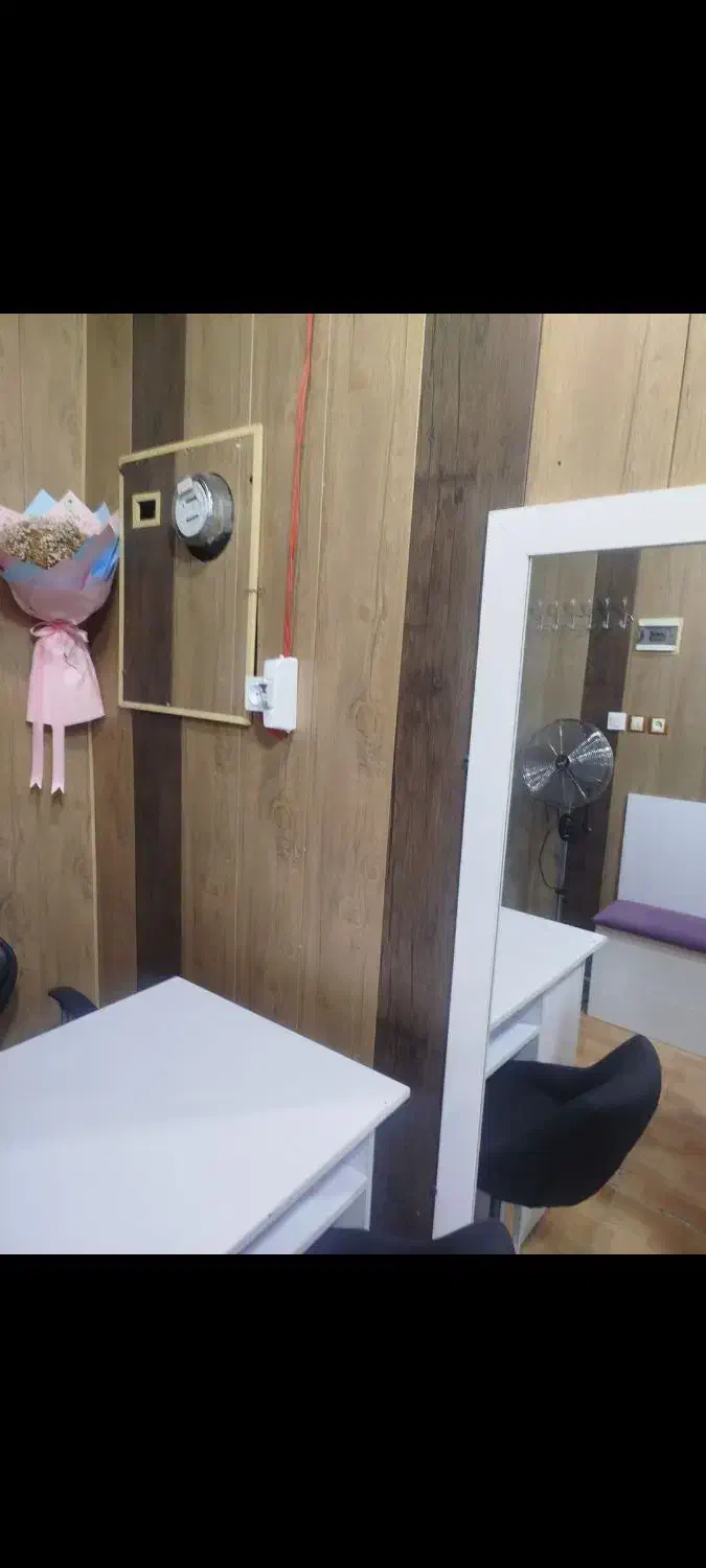 تجهیزات سالن زیبایی|آرایشگاه و سالنهای زیبایی|لیسار, |دیوار