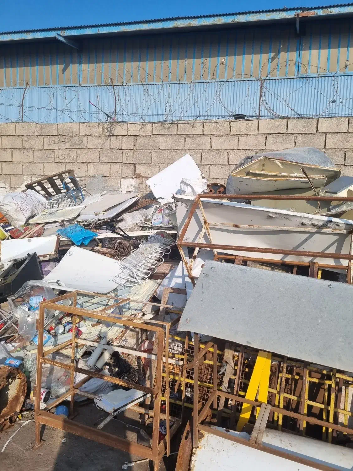 خریدار ضایعات آهن شیرآلات آلمینیوم زرد|خدمات پیشه و مهارت|بندر امام خمینی, |دیوار