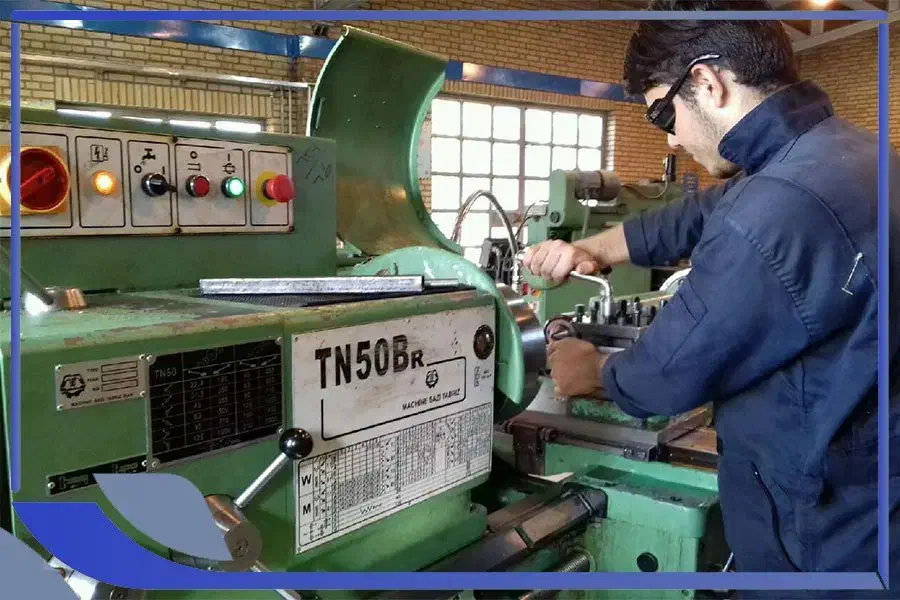 کارگر نیمه ماهر|استخدام صنعتی، فنی، مهندسی|پاکدشت, پاکدشت (مامازند)|دیوار