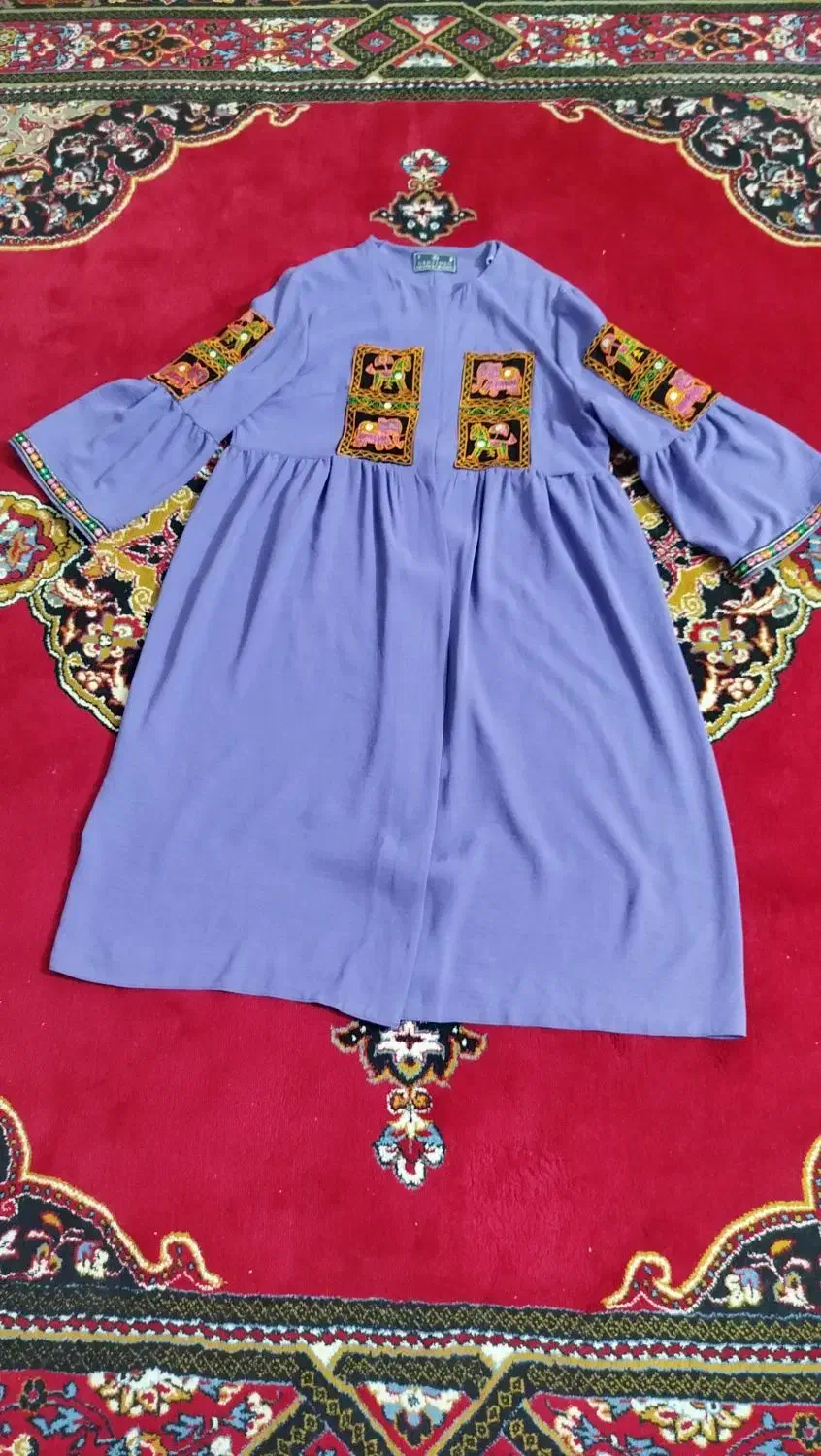 دوعددمانتوبلند|لباس|شوشتر, |دیوار