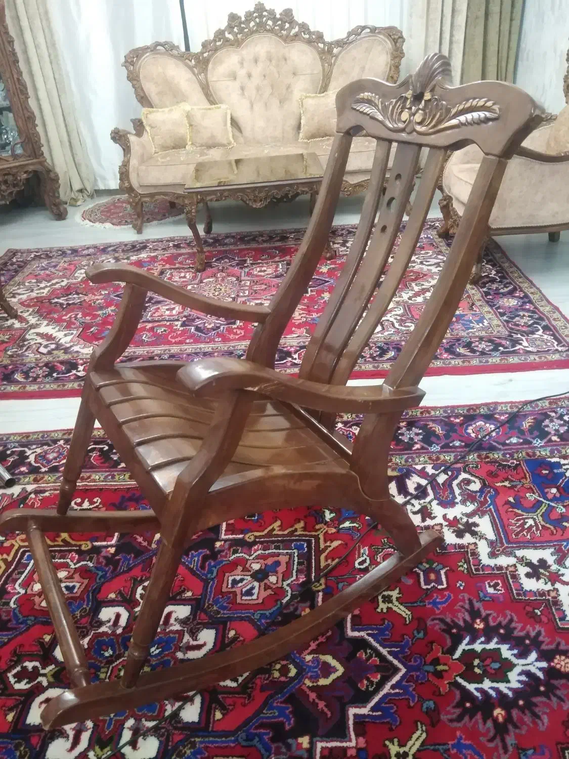 صندلی راکی در حد نو|مبلمان خانگی و میز عسلی|تبریز, |دیوار