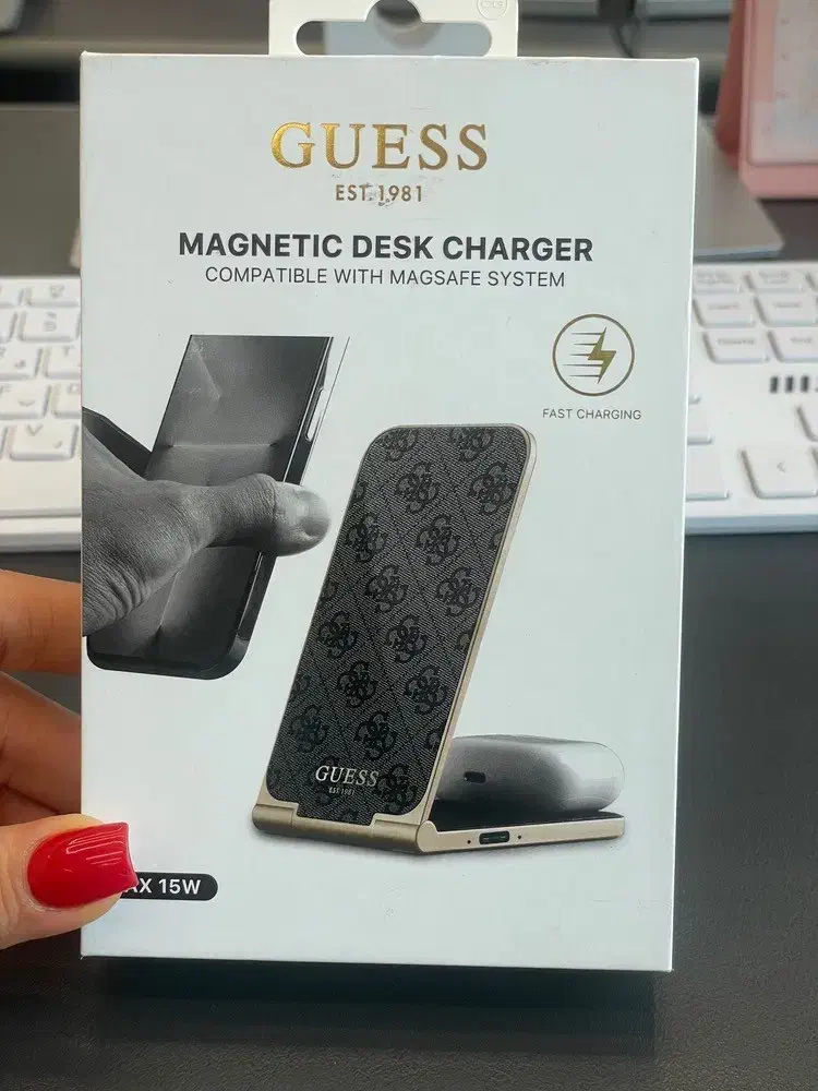 شارژر رومیزی گِسGuess|لوازم جانبی موبایل و تبلت|تهران, گلستان (شهرک راه آهن)|دیوار