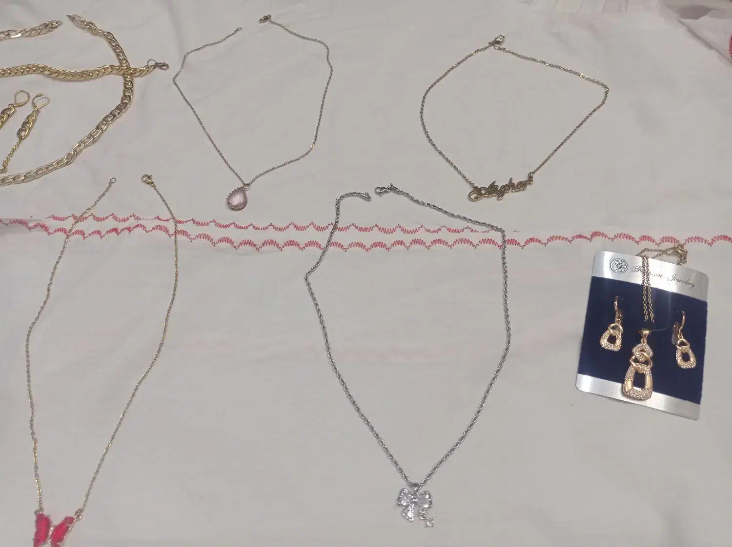 بدلیجات|بدلیجات|قم, وادی السلام|دیوار