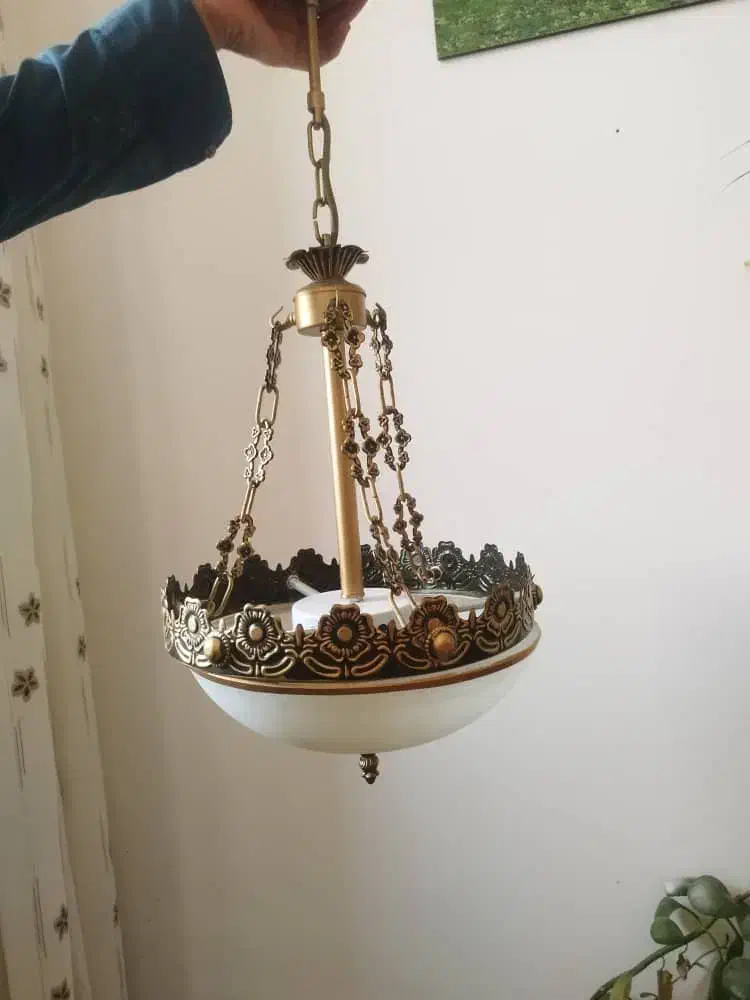 لوستر|لوستر و چراغ آویز|صدرا-فارس, فاز ۲|دیوار