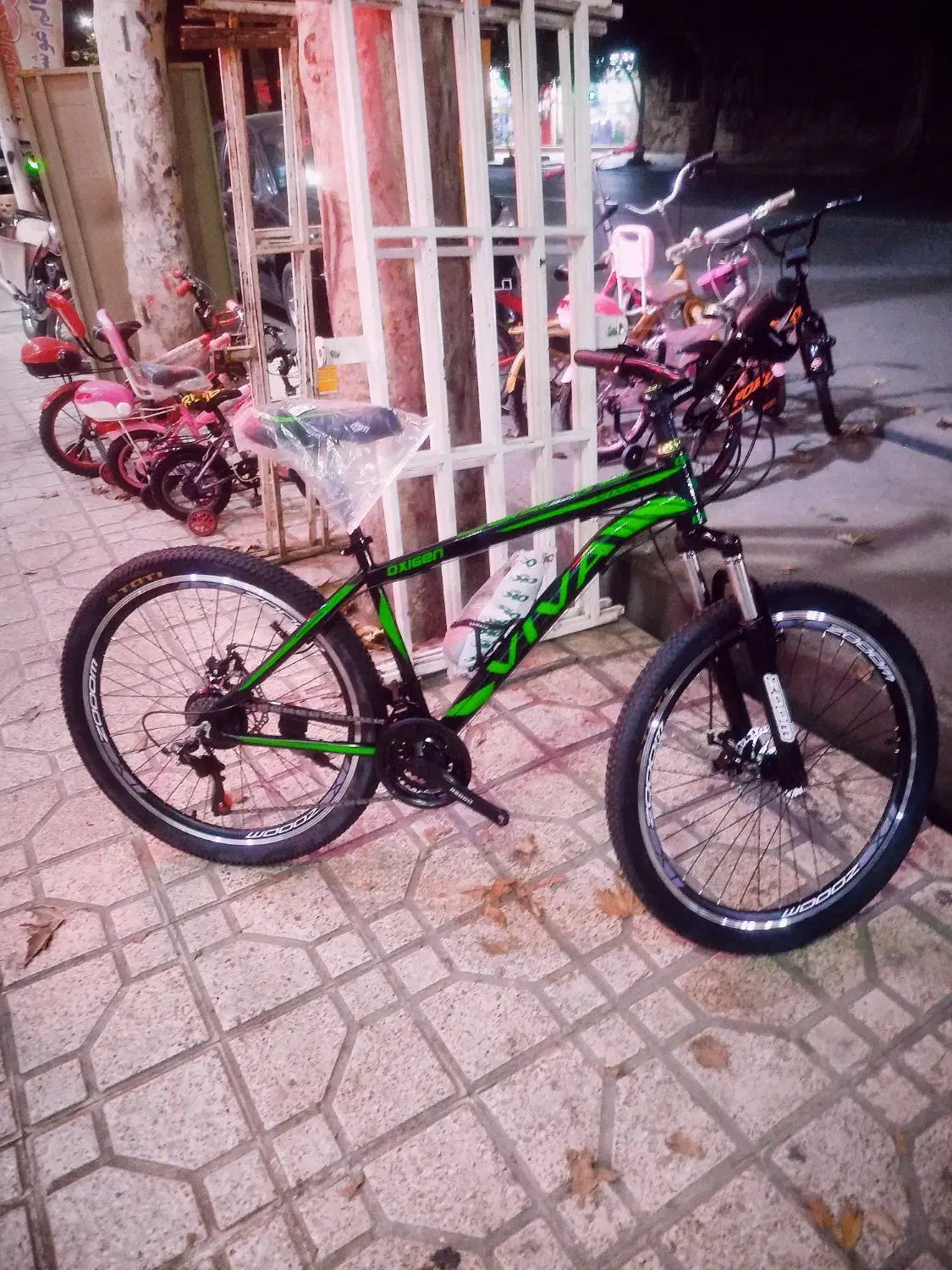 دوچرخه ویوا فورد|دوچرخه، اسکیت، اسکوتر|گنبد کاووس, |دیوار