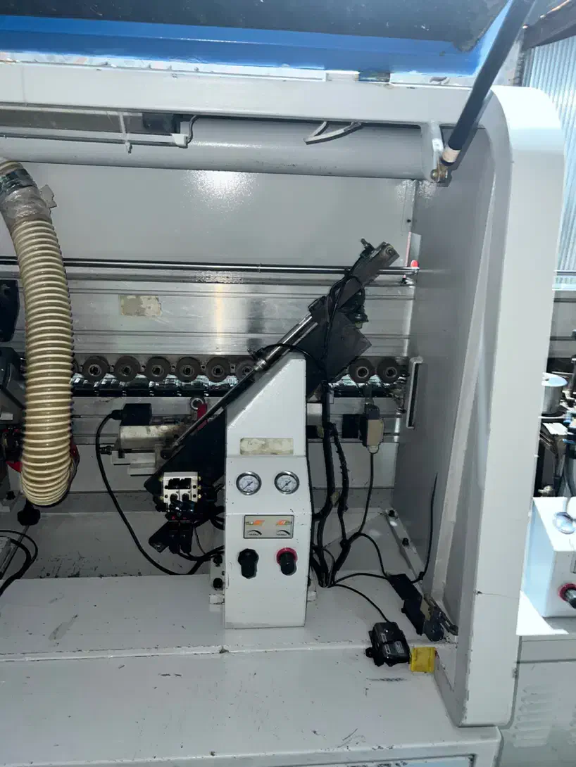 لبه چسبان صنعتی 4 ایستگاه مشکات|ماشین‌آلات صنعتی|اصفهان, جاوان|دیوار