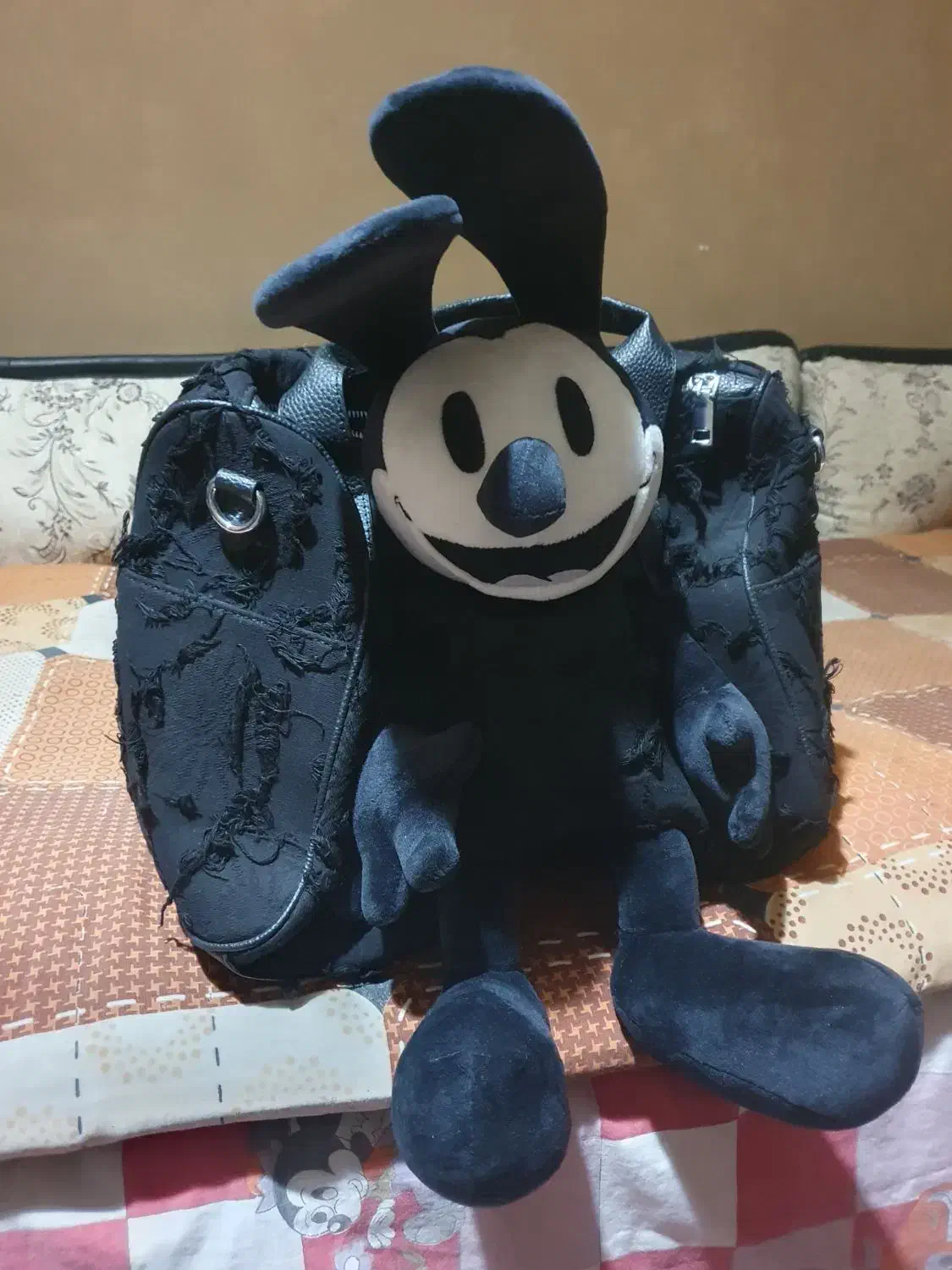 کیف دستی میکی موس|کیف، کفش، کمربند|فردیس, ثابتی|دیوار