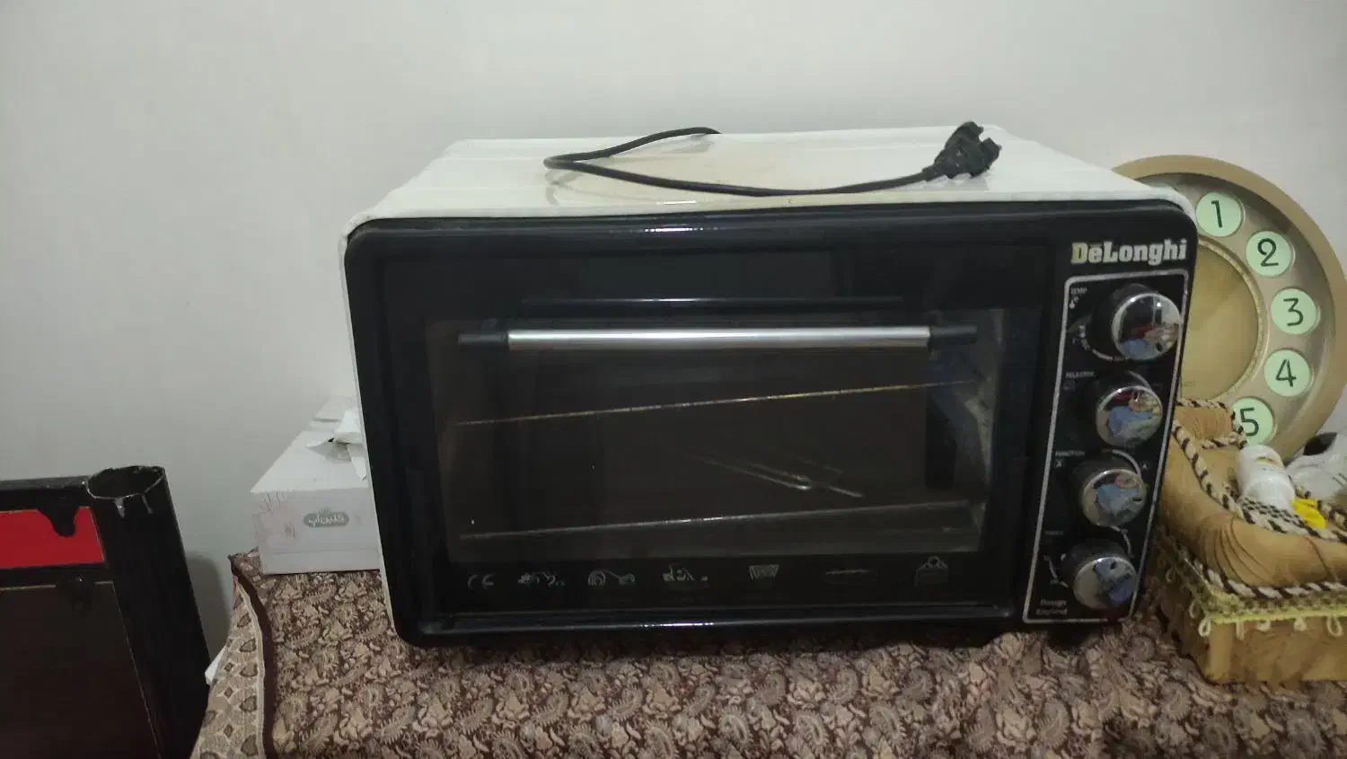 توستر مارک Delonghiکاملا سالم|اجاق گاز و لوازم برقی پختوپز|خرمآباد, |دیوار