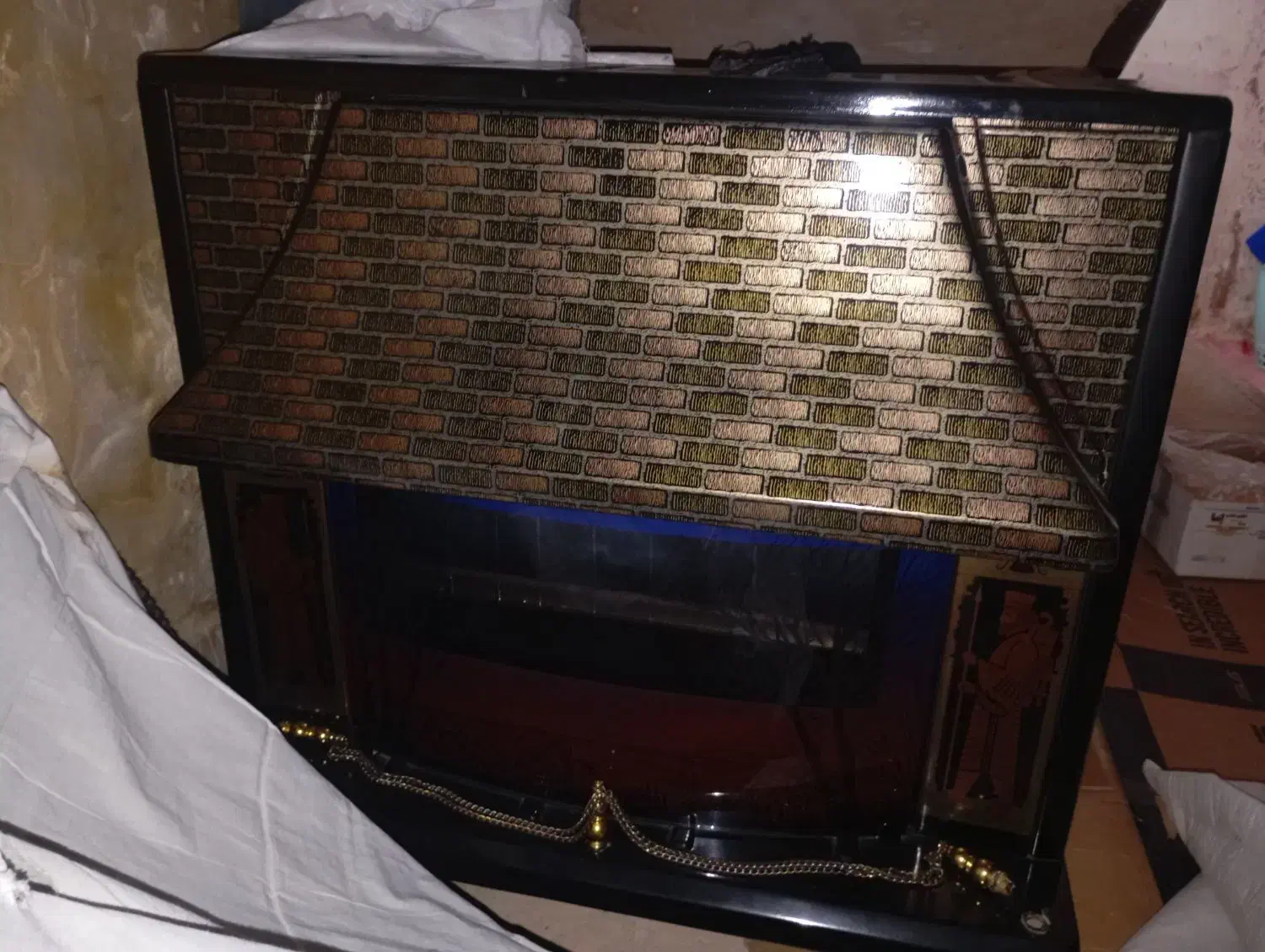 دوعدد بخاری کاملا سالم در حد نو.|بخاری، هیتر، شومینه|داران, |دیوار