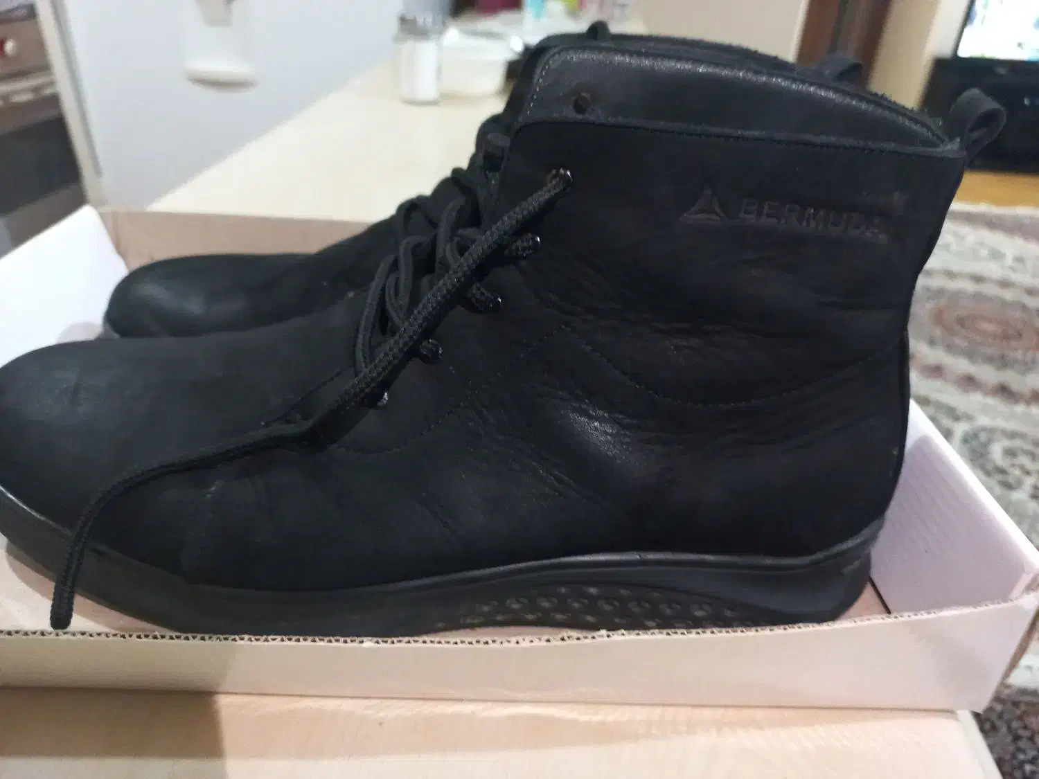 بوت چرم طبیعی|کیف، کفش، کمربند|رشت, پیرسرا|دیوار