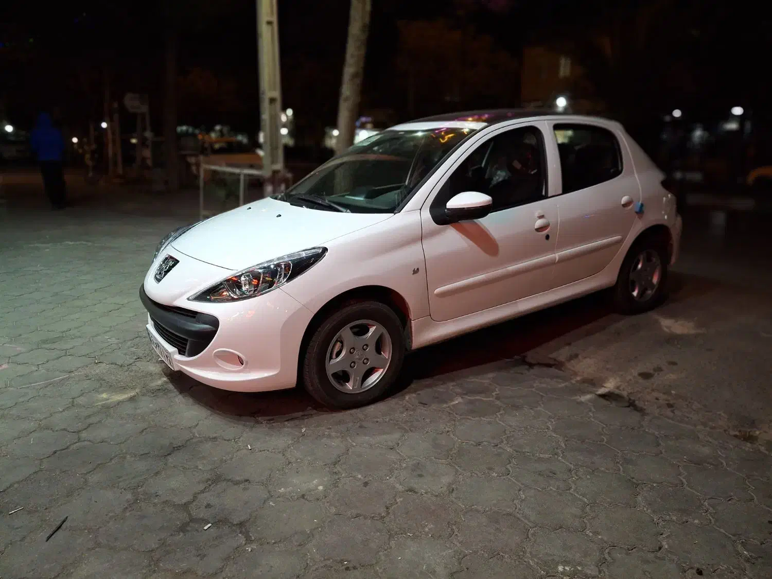 ۲۰۷ پانا ارتقا با رینگ  ۴۰۴|خودرو سواری و وانت|ساوه, |دیوار