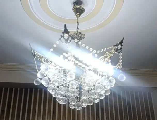 دو عدد لوستر شش شاخه برنجی|لوستر و چراغ آویز|تهران, خزانه|دیوار