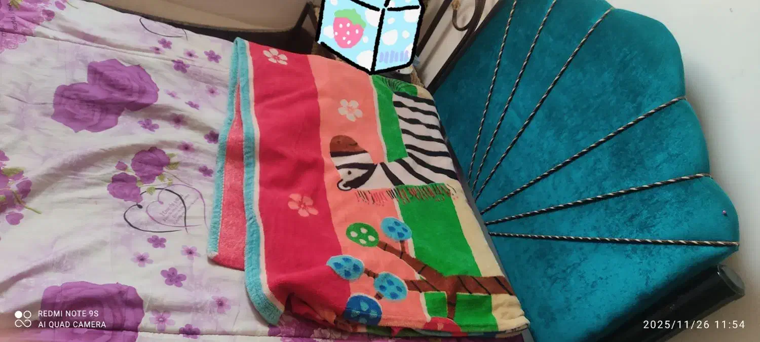 تخت یکنفره فلزی فیروزه ای|تخت و سرویس خواب|ساری, |دیوار