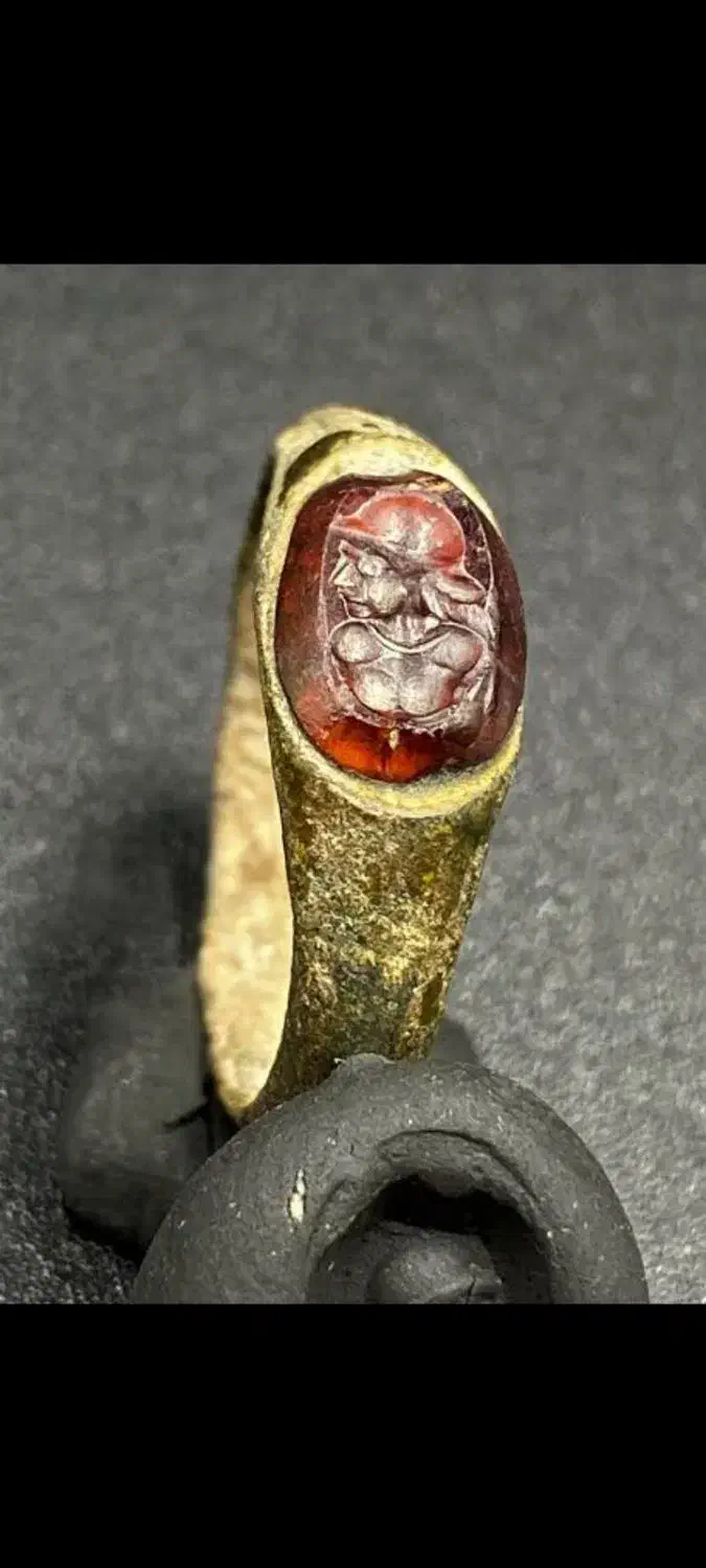 دوعدد انگشتر مفرقی نشان دار|جواهرات|تهران, فردوس|دیوار