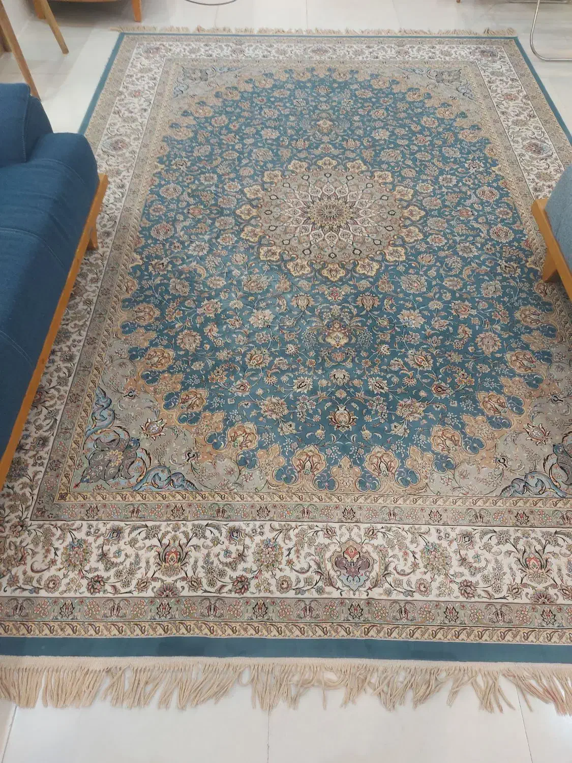 فرش|فرش|پردیس, فاز ۵|دیوار