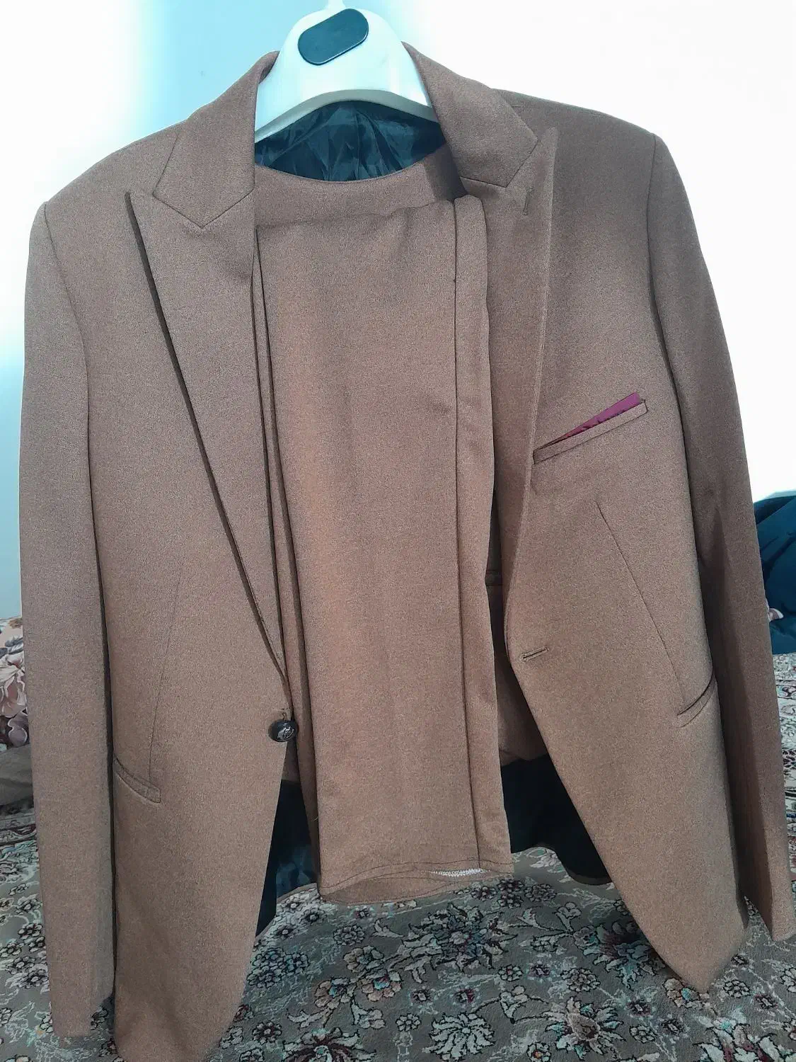 کت و شلوار نو|لباس|دهگلان, |دیوار