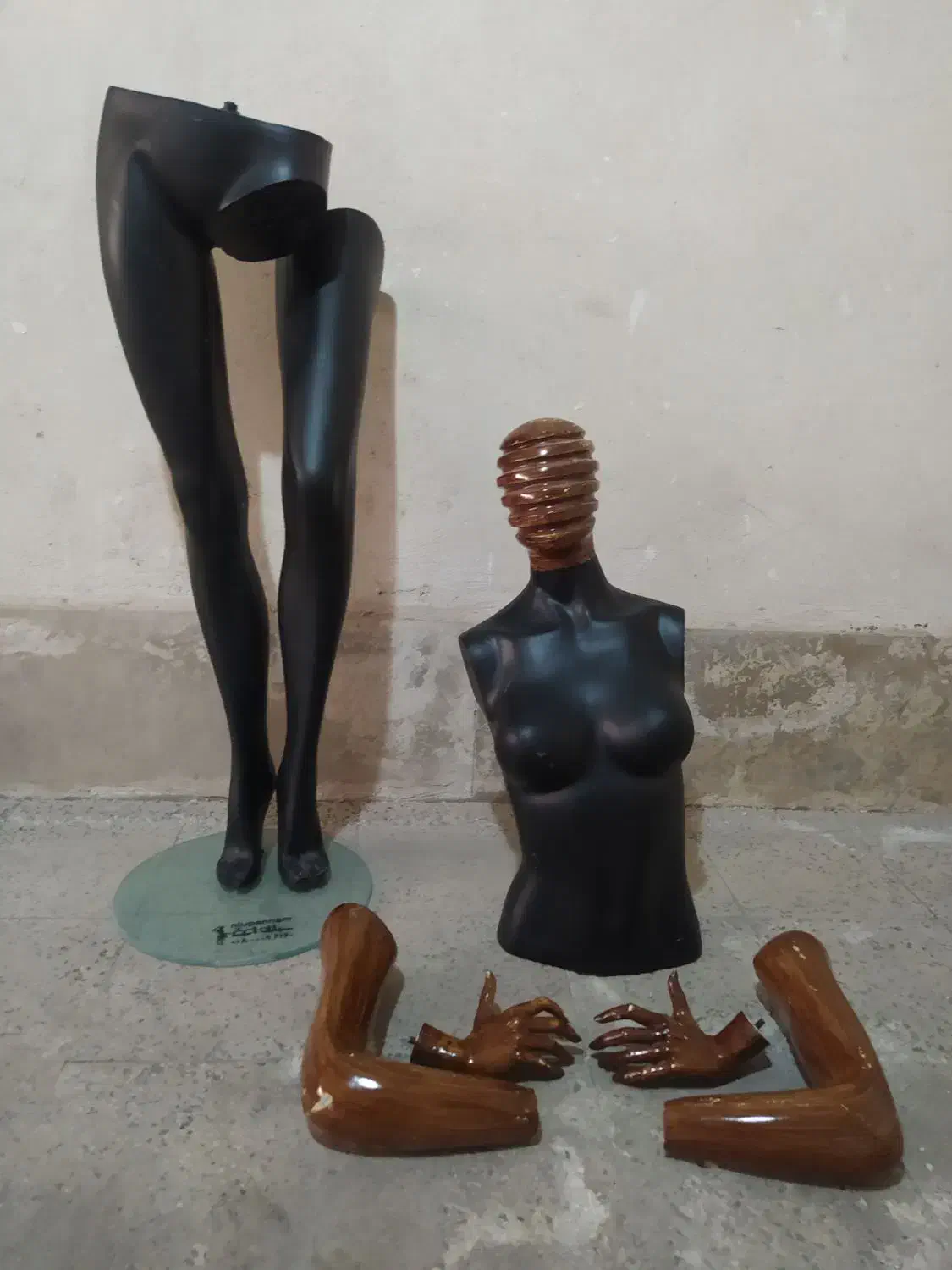 مانکن زنانه سایز 38|فروشگاه و مغازه|پرند, فاز ۶|دیوار