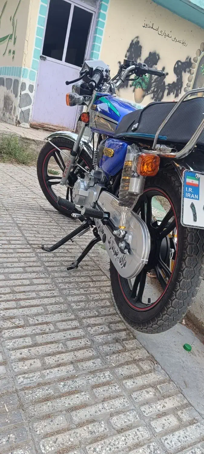 200 کبیر 1404/05/11|موتورسیکلت|خدا آفرین, |دیوار