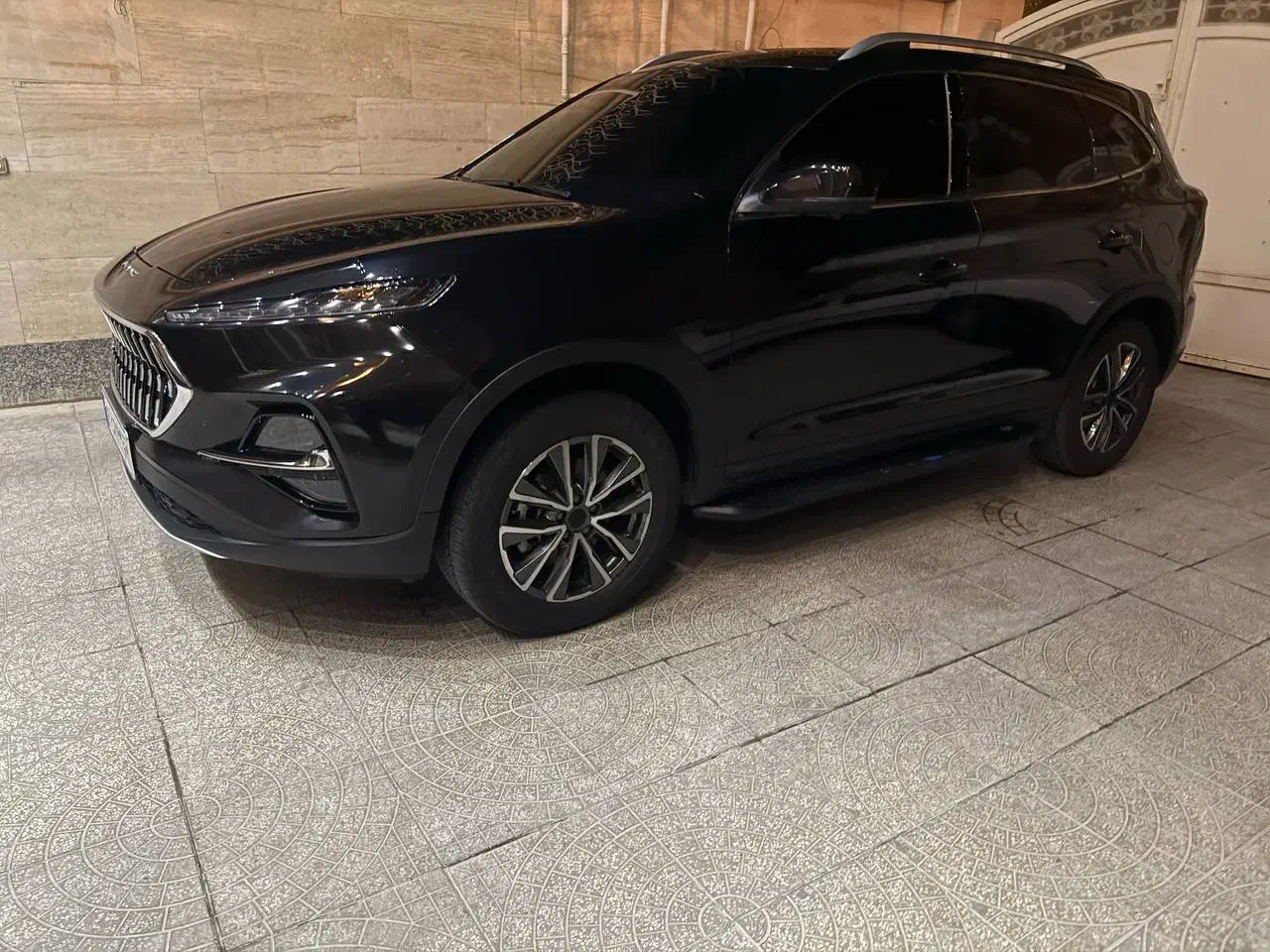 KMC-K7-1402|خودرو سواری و وانت|صدرا-فارس, فاز ۱|دیوار