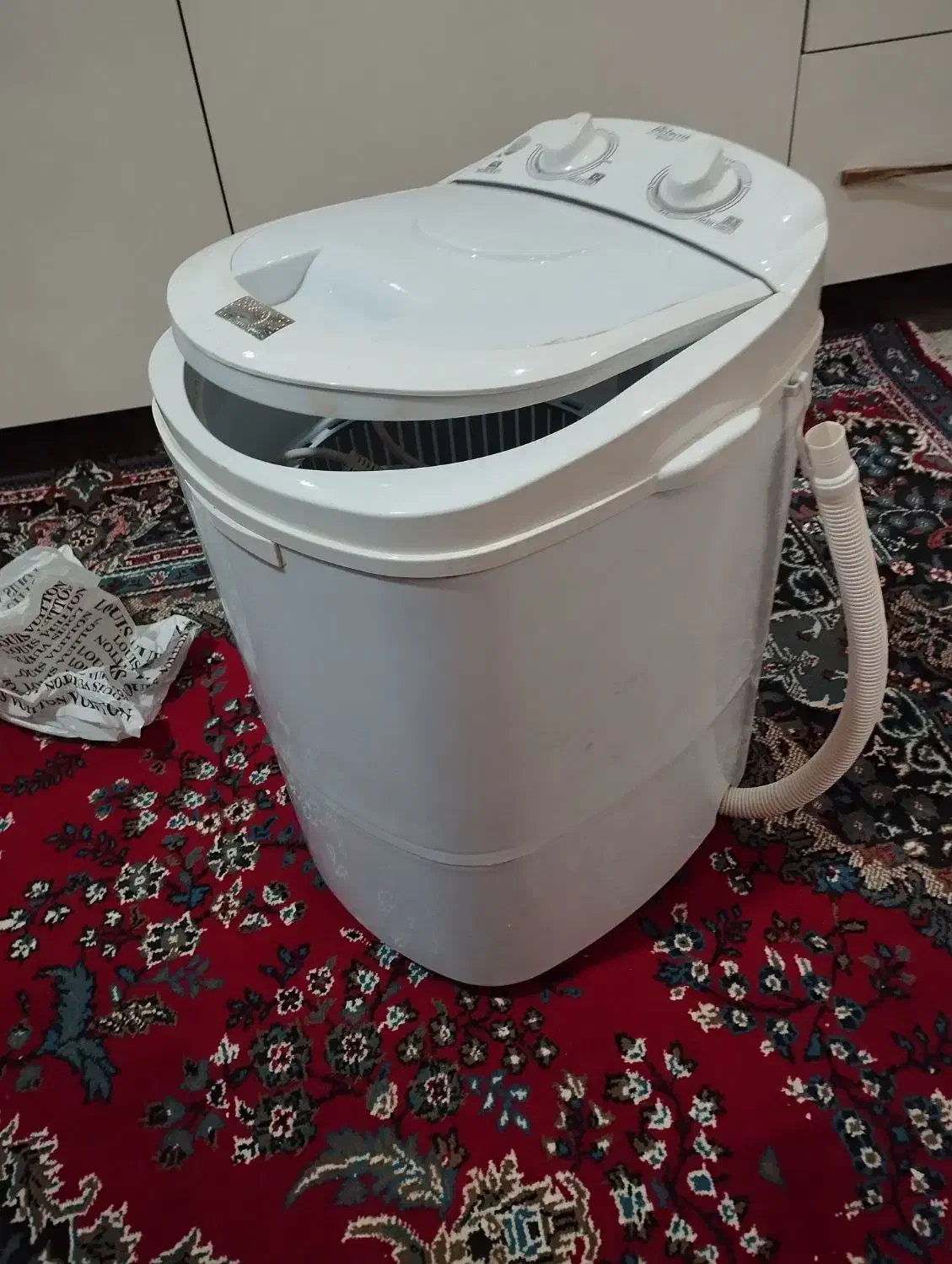 لباس شویی|ماشین لباسشویی و خشک‌کن لباس|اهر, |دیوار