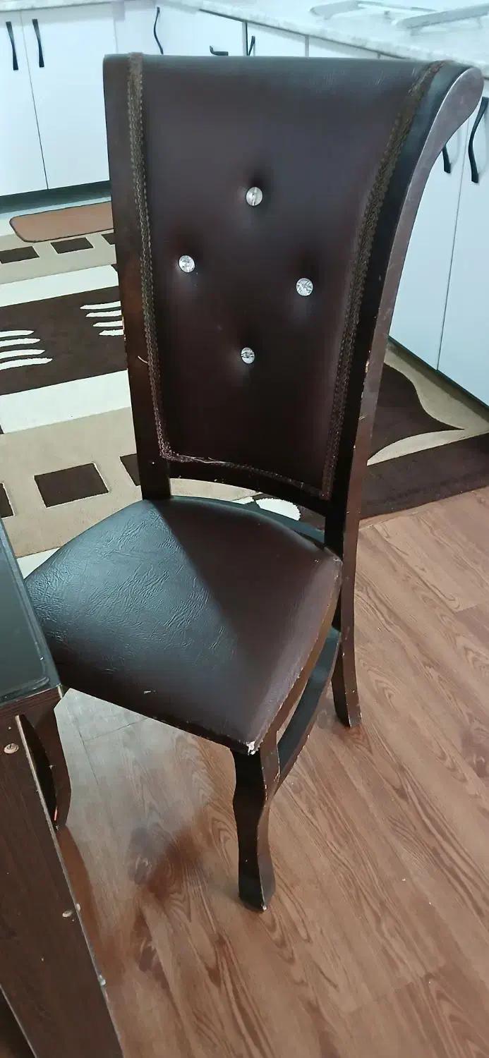 میز نهار خوری ۴ نفره|میز و صندلی غذاخوری|کرمانشاه, |دیوار