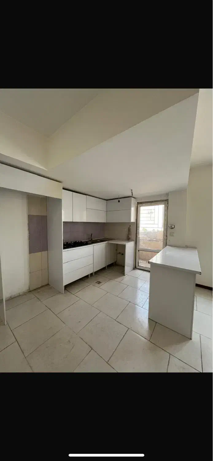 پشتیبانی ۵۰۰ فول باپارکینگ وام تسویه|فروش آپارتمان|هشتگرد, فاز ۷ مهستان|دیوار